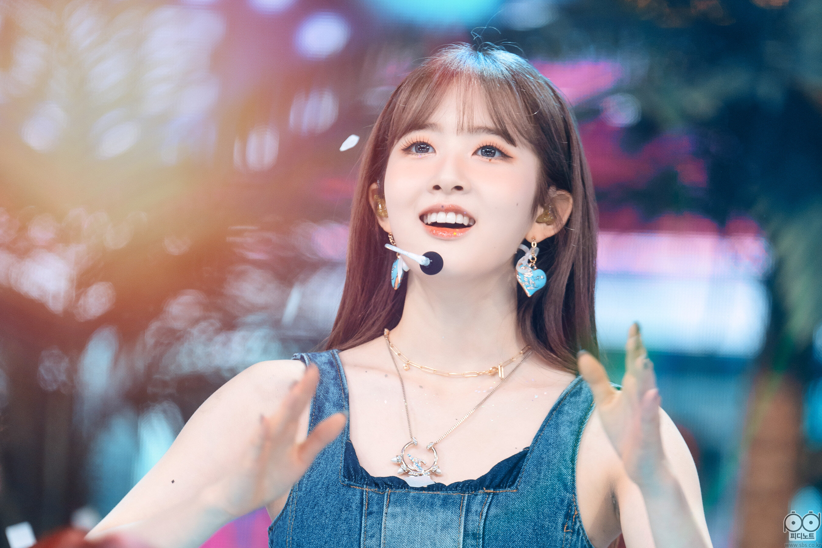 July 24, 2022 STAYC Sieun - 'BEAUTIFUL MONSTER' at SBS Inkigayo