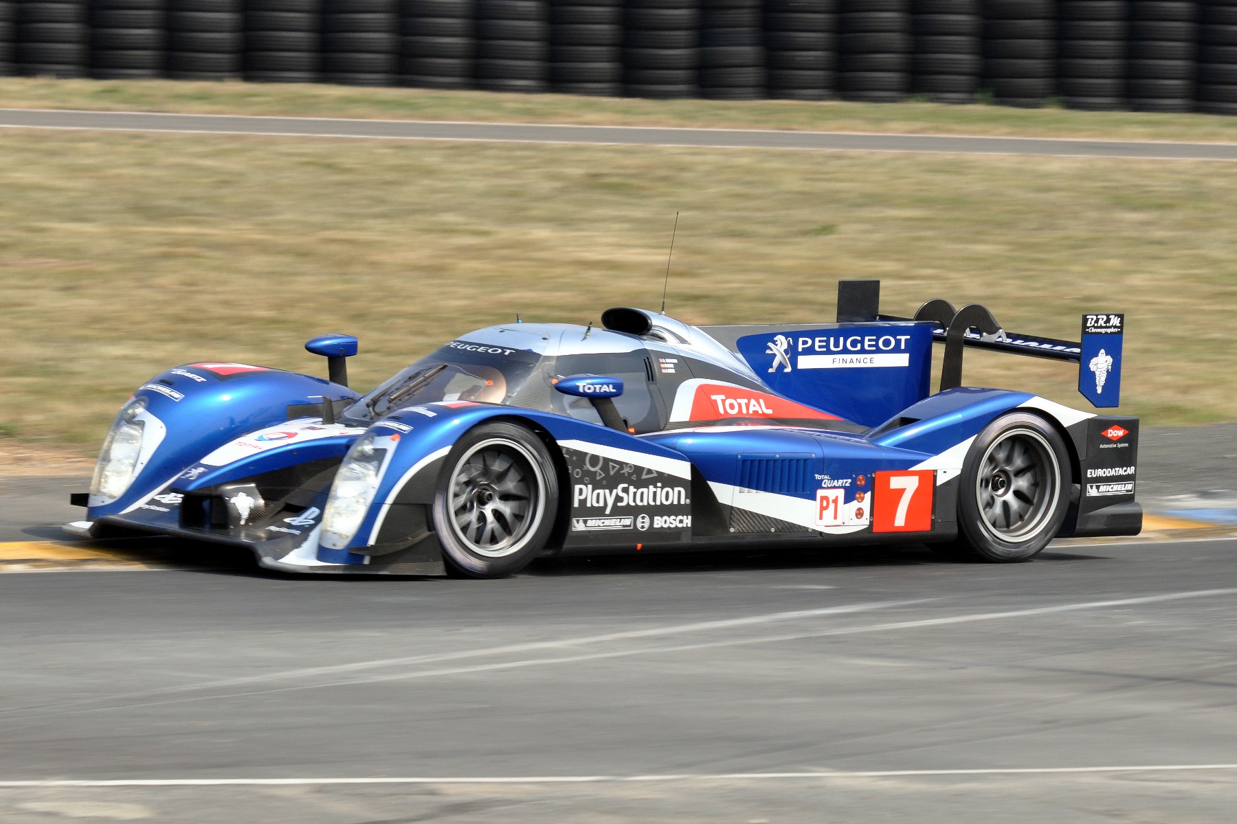 Photo: Peugeot 908 Peugeot Sport Total