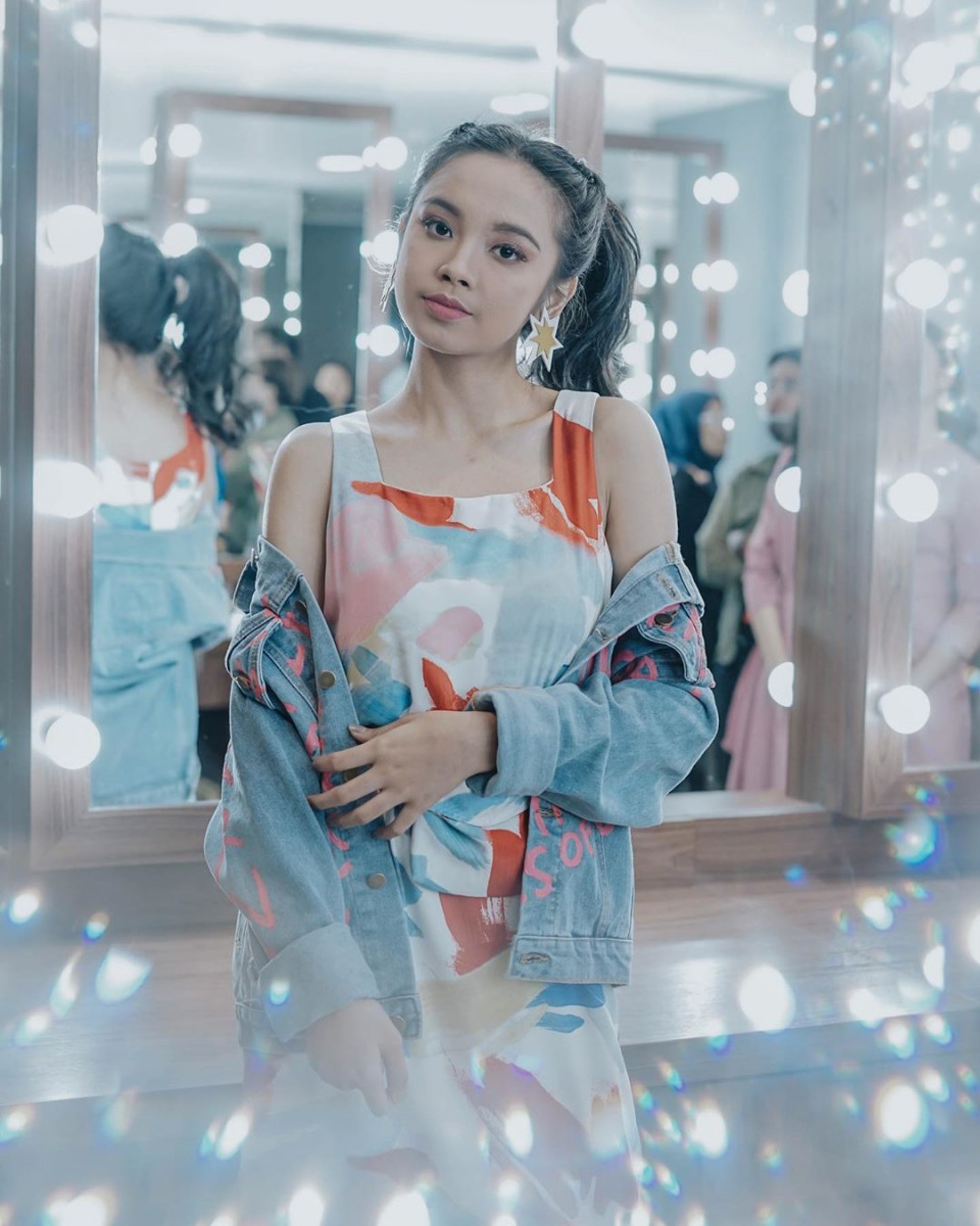 Potret Manis Lyodra Ginting, Peserta Indonesian Idol yang Pernah Meraih AMI Awards