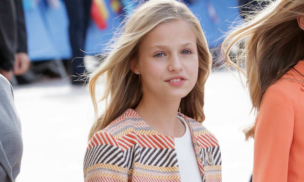 Celebrity daily edit: Princess Leonor makes debut at Princess of Asturias Awards- video. HELLO!