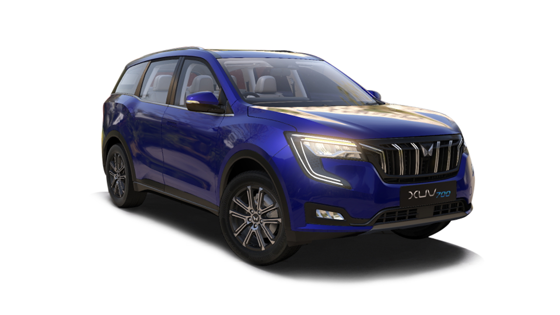 Mahindra XUV700 AX 7 Diesel AT 7 STR Price in India, Specs and Reviews