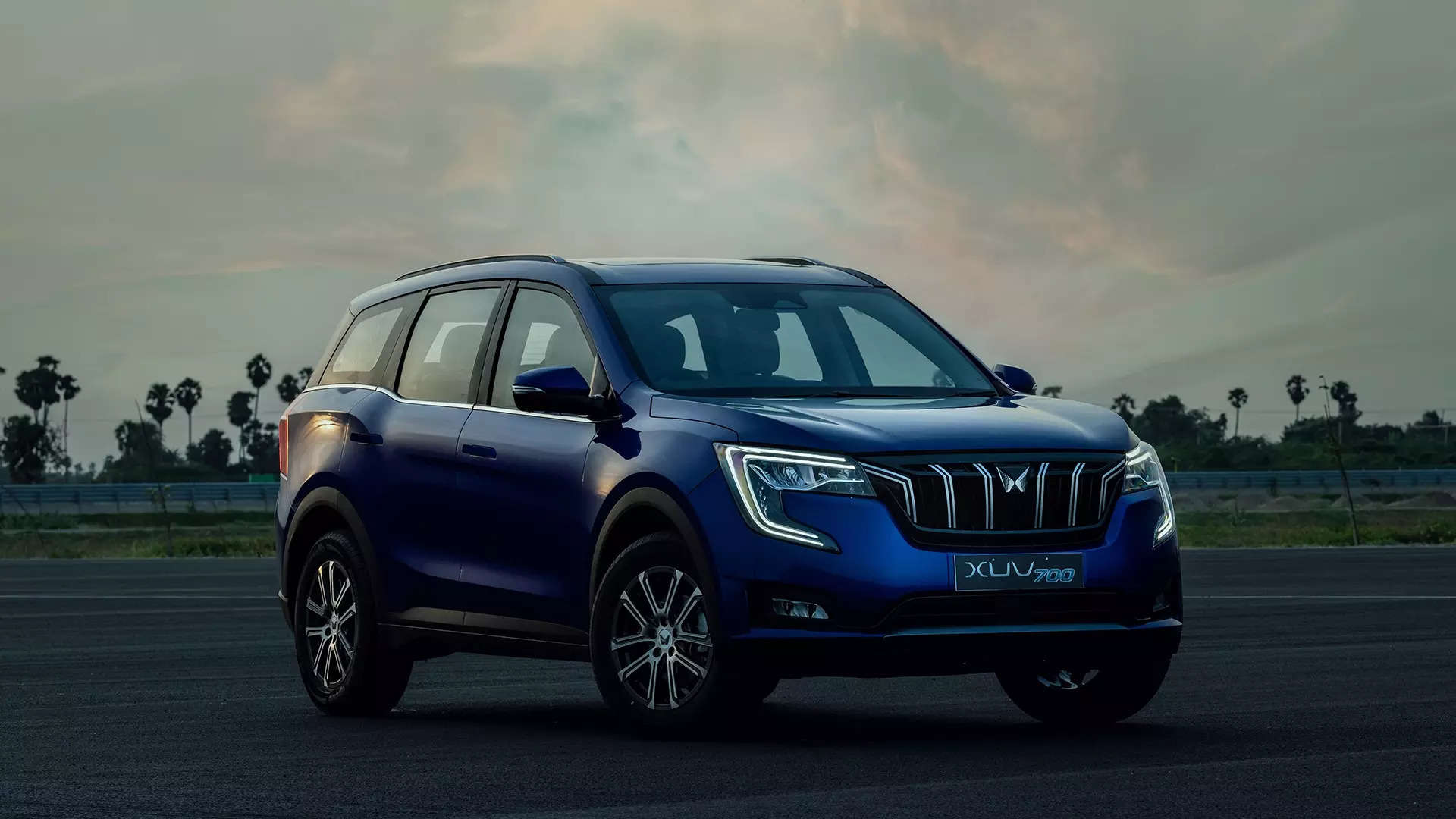 Mahindra XUV700 SUV: Mahindra offers special prices for the first 25k customers of XUV700; bookings open from Oct Auto News, ET Auto