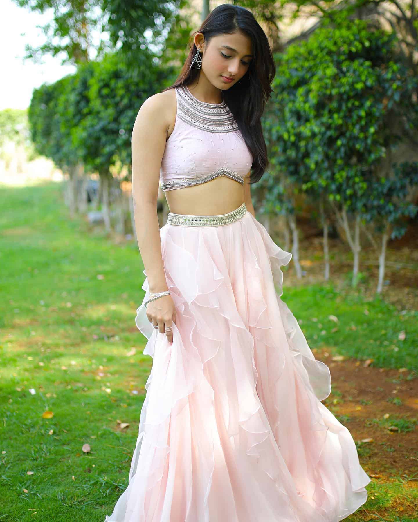 AVAK Fame Ritika Nayak Trendy Pics
