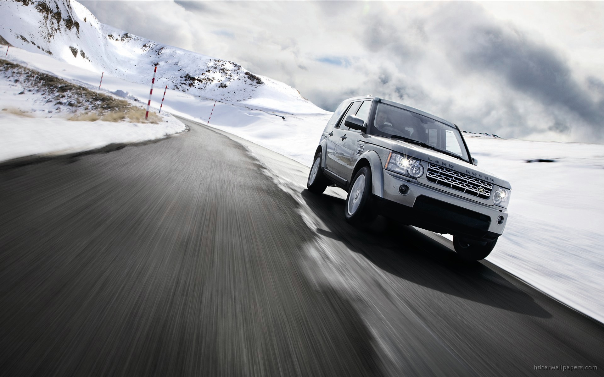 Land Rover Discovery Wallpaper. HD Car Wallpaper