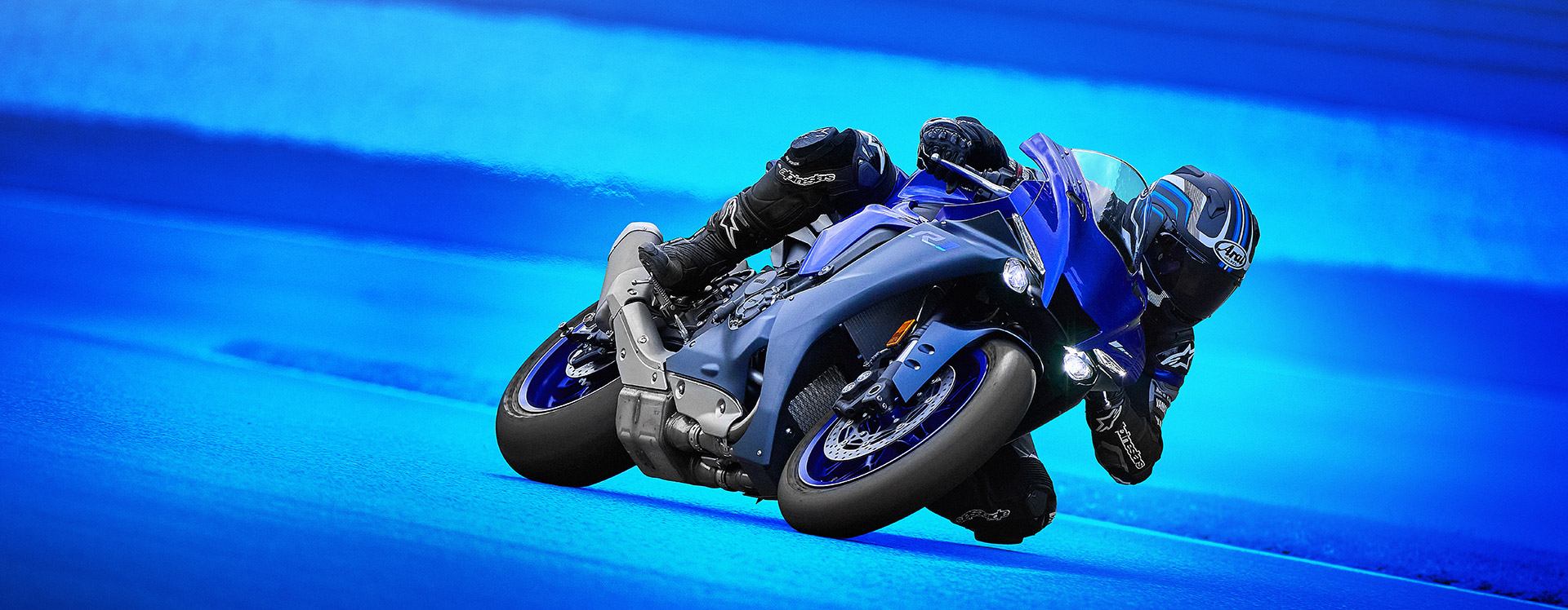 2022 Yamaha YZF R1 Supersport Motorcycle