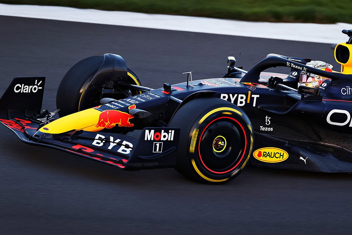 Red Bull's radical new RB18 breaks cover in Barcelona F1 test