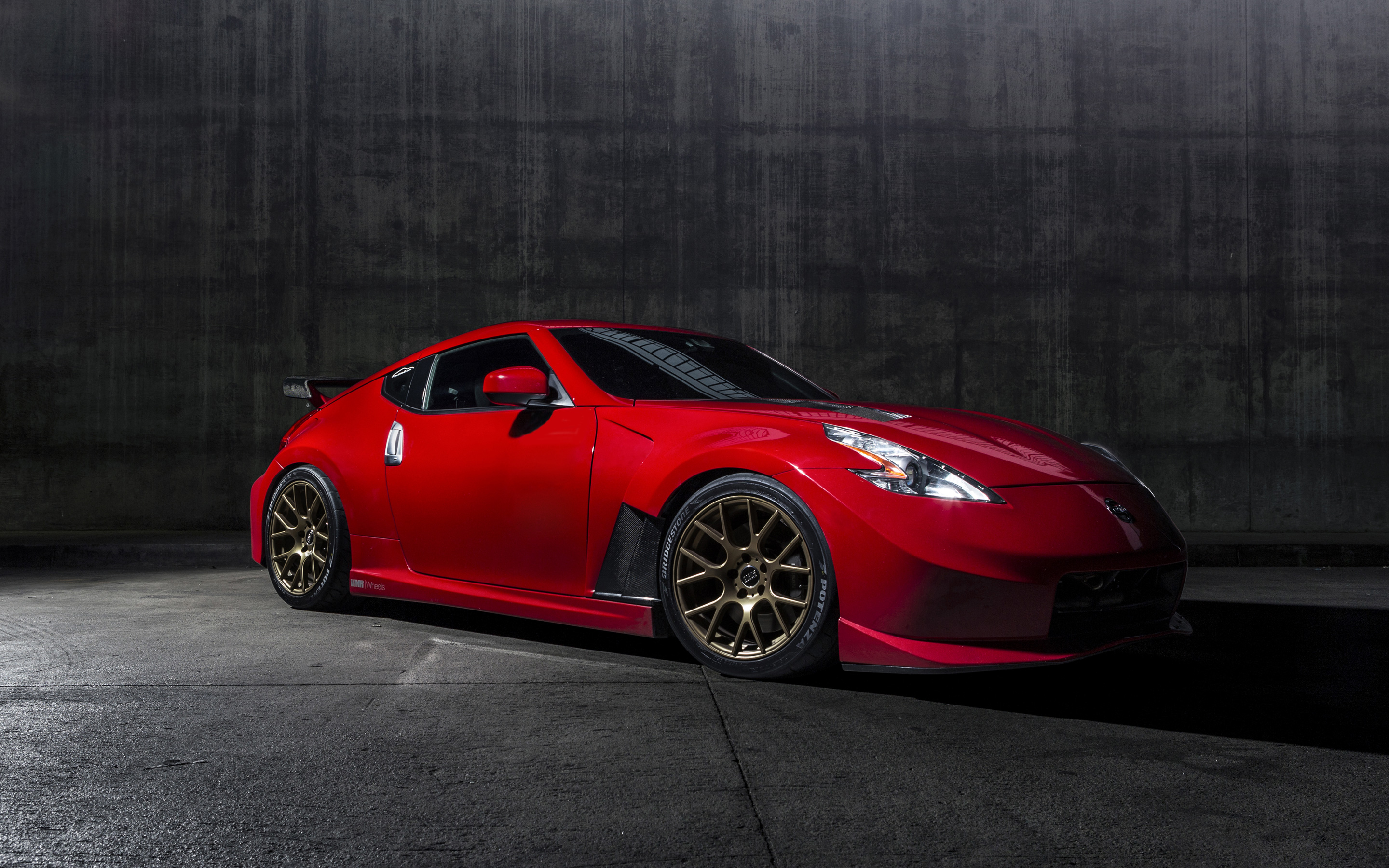 370z 4K wallpaper for your desktop or mobile screen free and easy to download