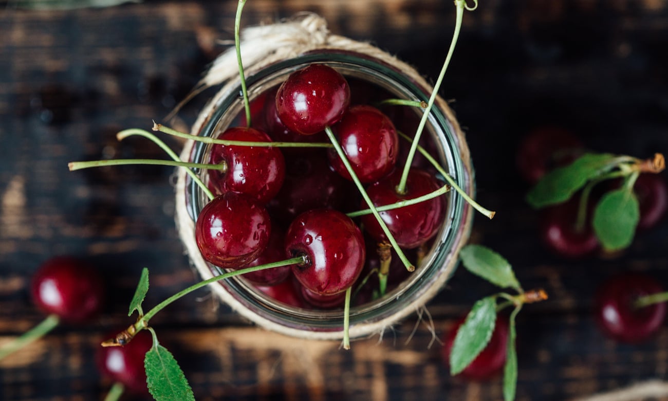 4 easy cherry recipes that will let you make the most of the