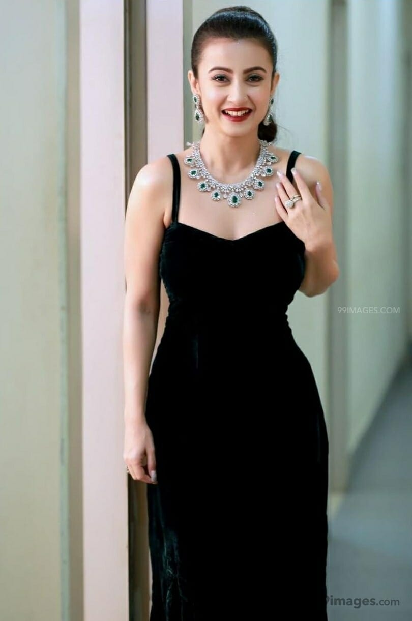 Monami Ghosh Beautiful HD Photo & Mobile Wallpaper HD (Android IPhone) (1080p)