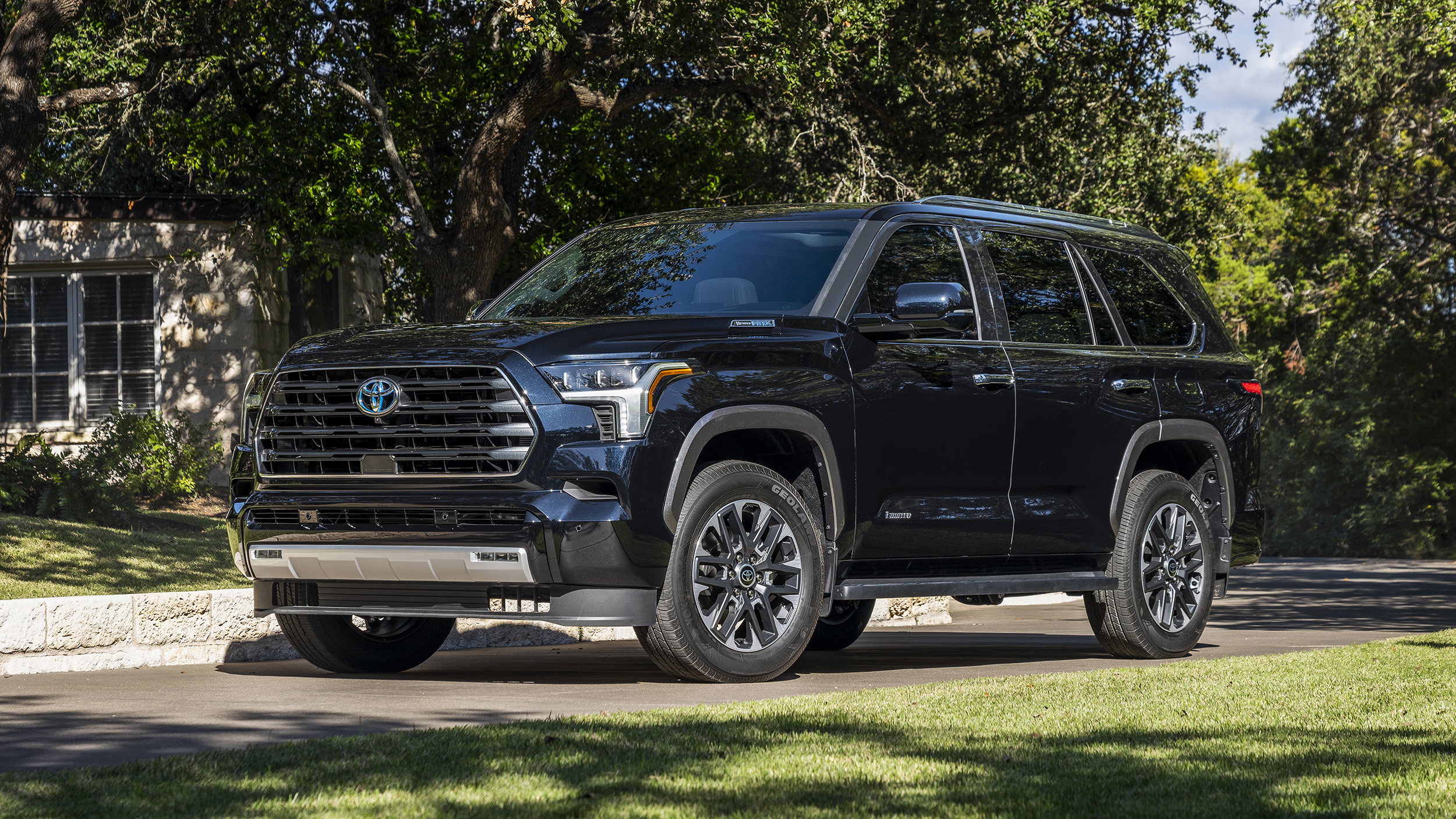 2023 Toyota Sequoia Photo Gallery