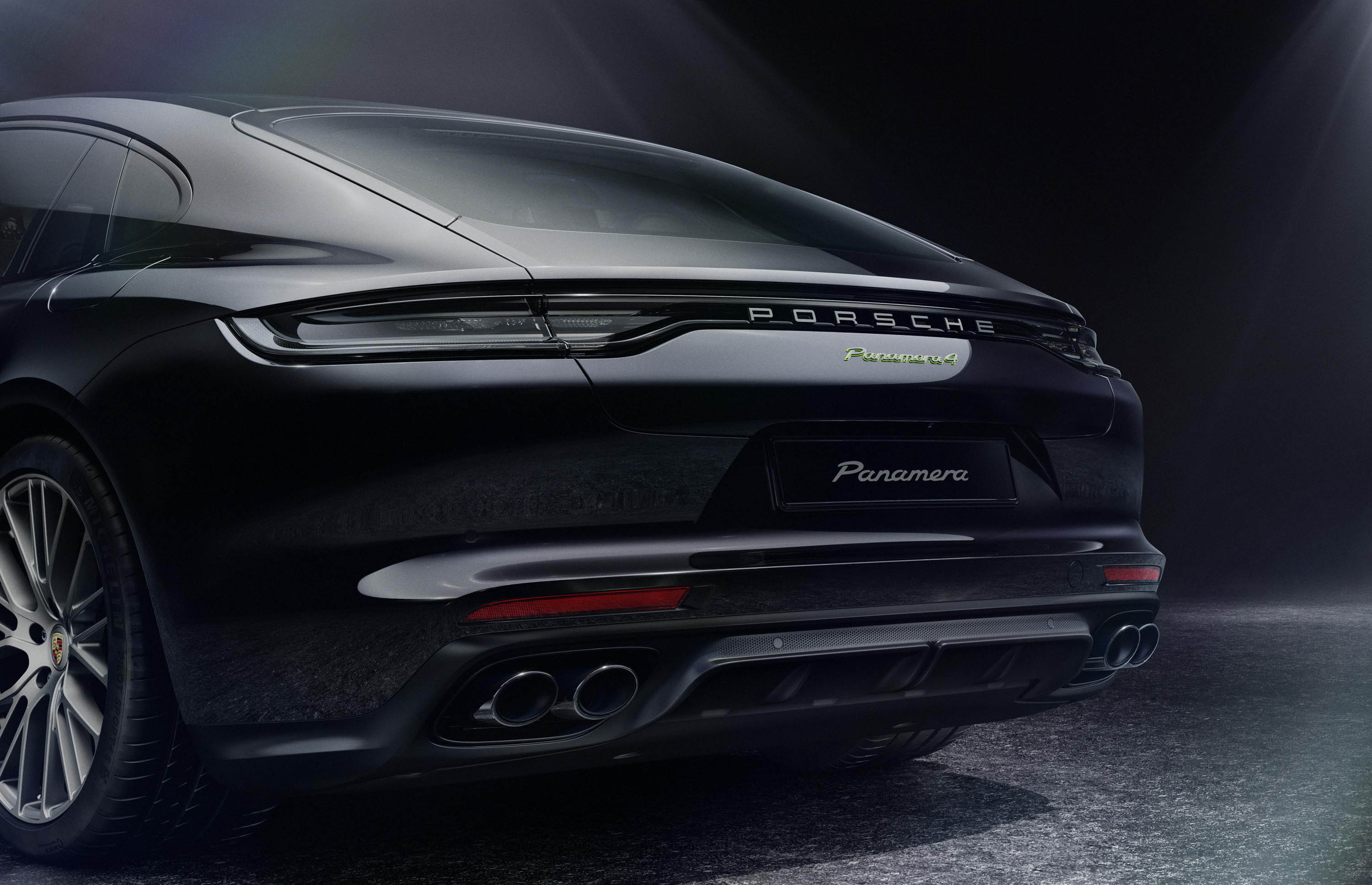 Porsche Panamera 4 E Hybrid Platinum Edition Picture 4 Of 7