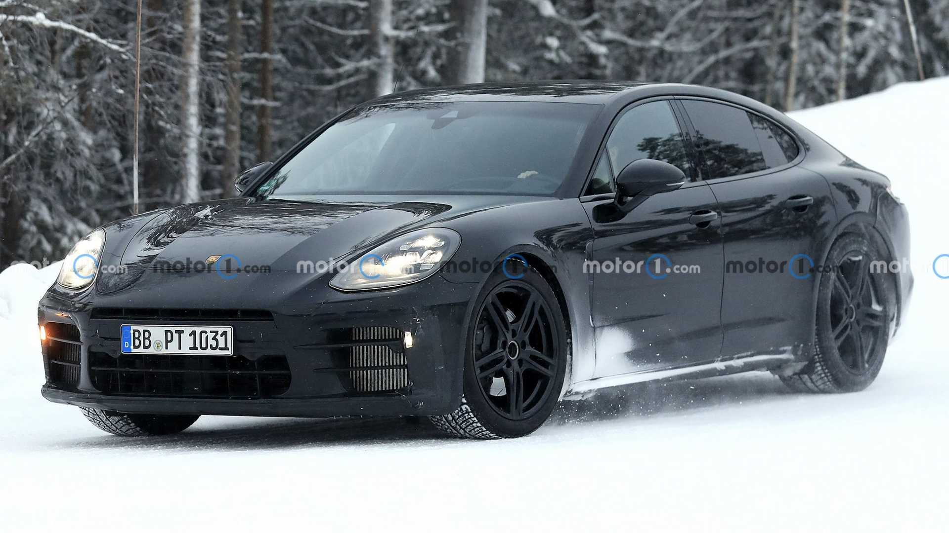 Porsche Panamera Refresh Spied Again, This Time Testing In Snow