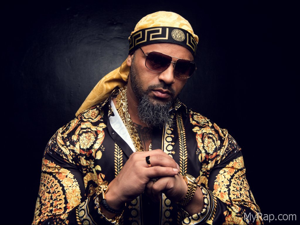 RAPFAME.TV: Krasses Statement Xatar #rap #hiphop #deutschrap #deutschrapcom #allesodernix #babaallerbabas #capo #coup #deutschrap #eno #fake #ferrari #fler #goldraub #haftbefehl #hype #maskulin #mero #nimo