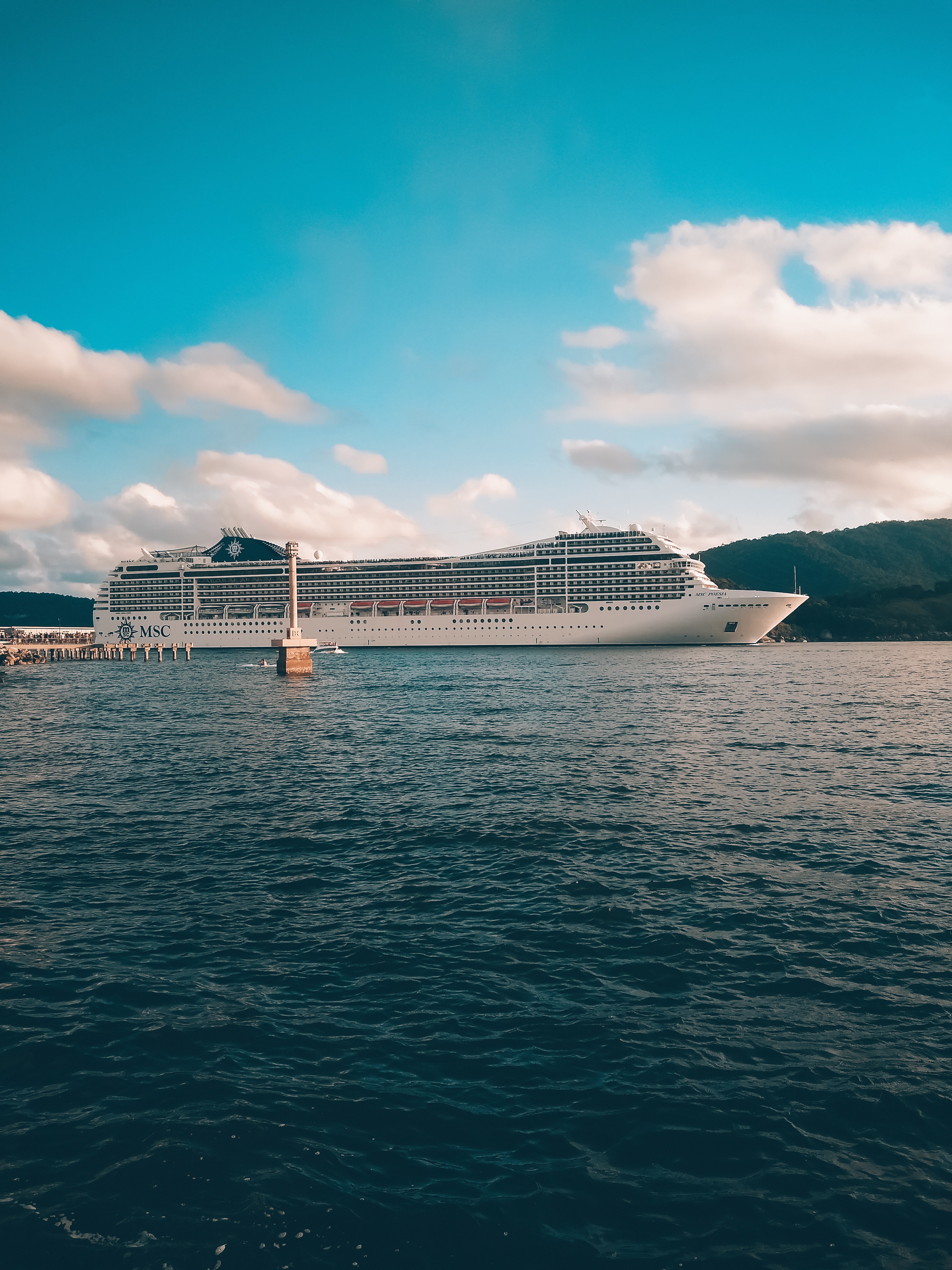 10,Best Free Cruise Ship & Image · 100% Royalty Free HD Downloads