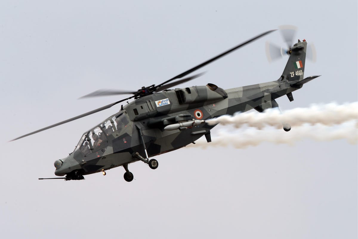 For Mountain War Against China, Is India's LCH Helicopter Superior To America's AH 64E Apache?