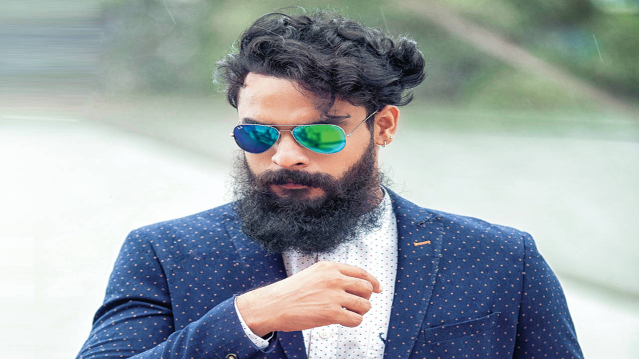 Comparing me to a bigger star is a burden to me: Tovino. Malayalam Movie News of India