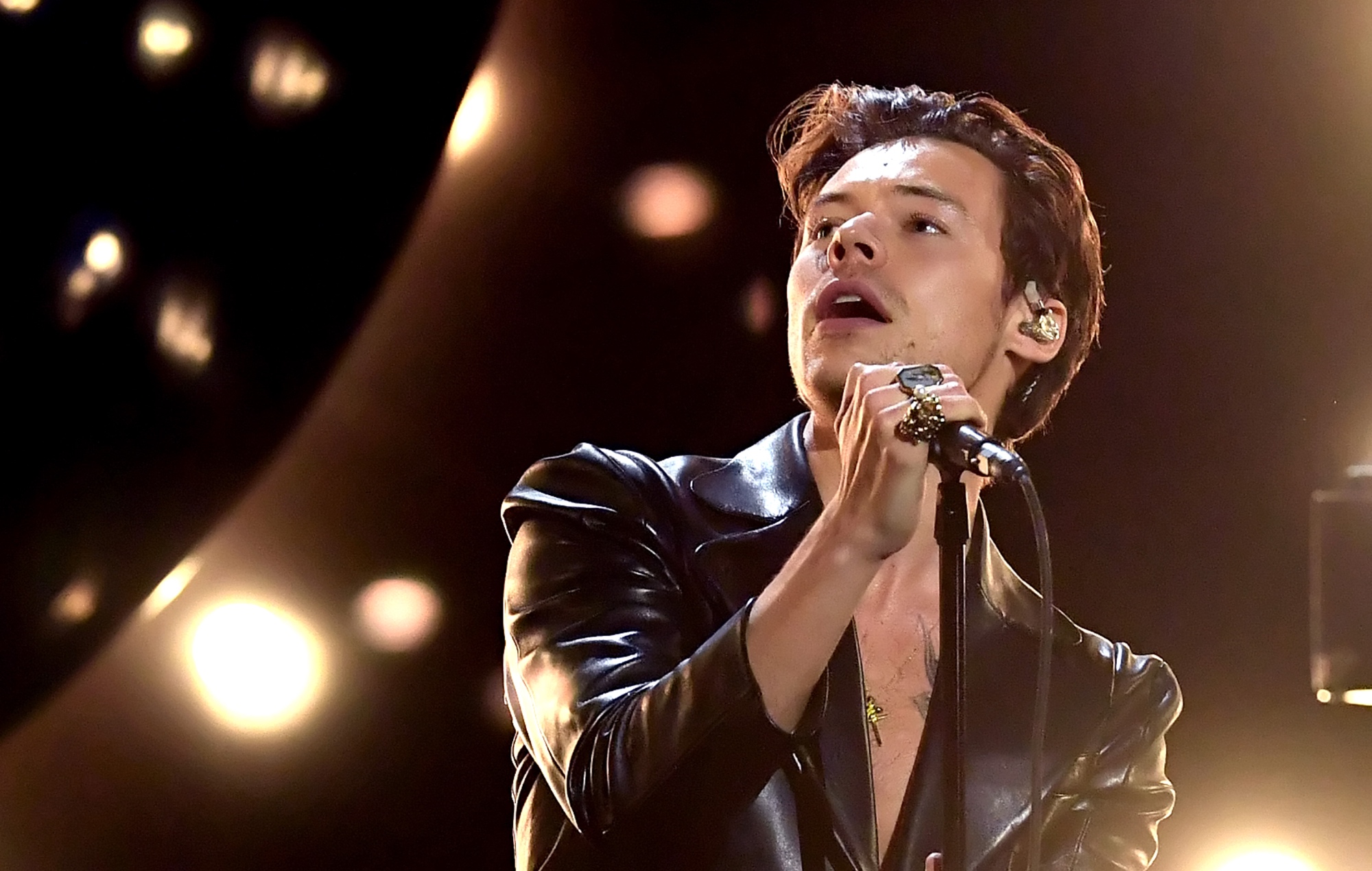 Watch footage of Harry Styles kicking off his 'Love On Tour' dates in Las Vegas