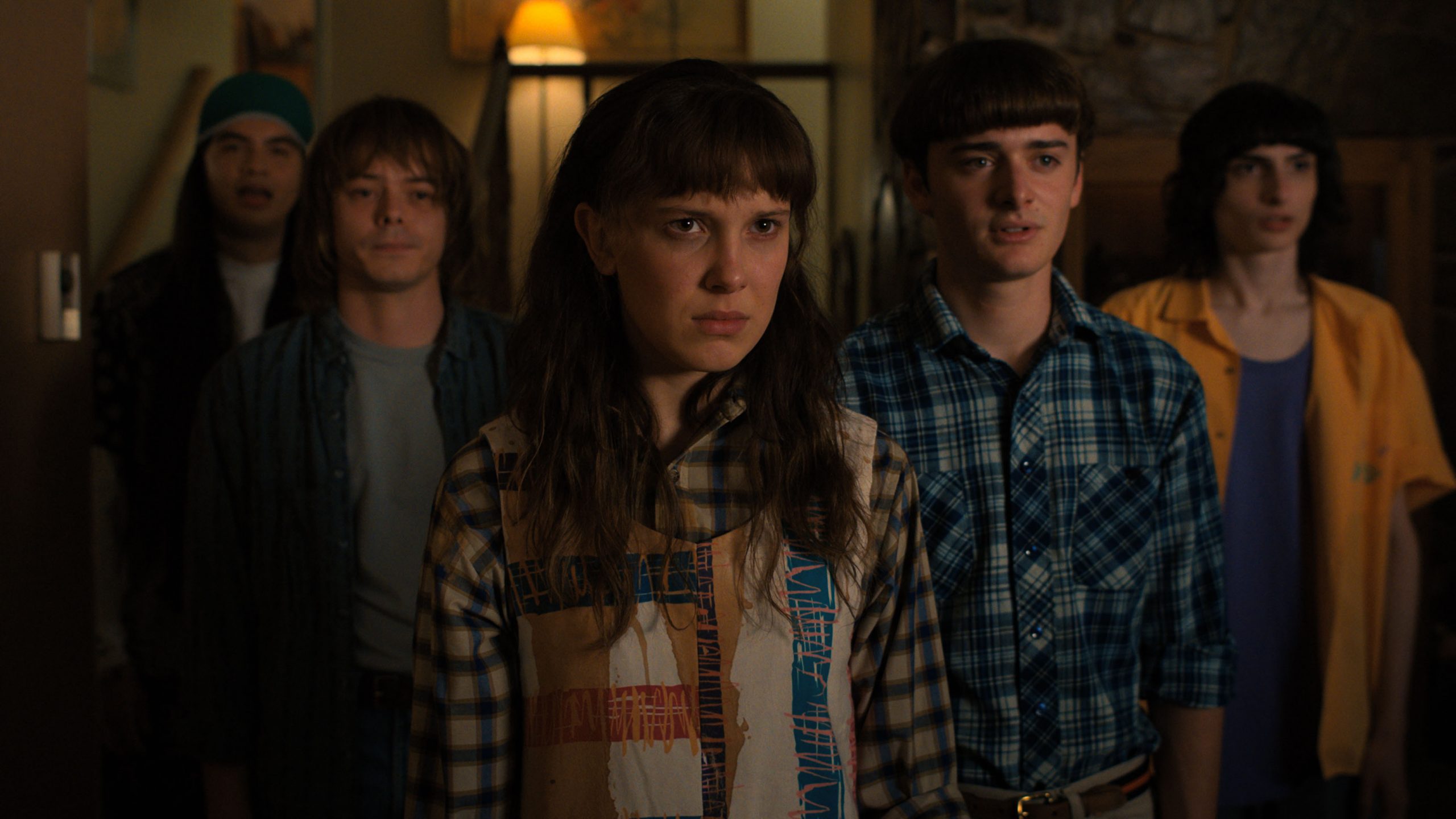 Noah Schnapp Hints at More Deaths on Stranger Things 4