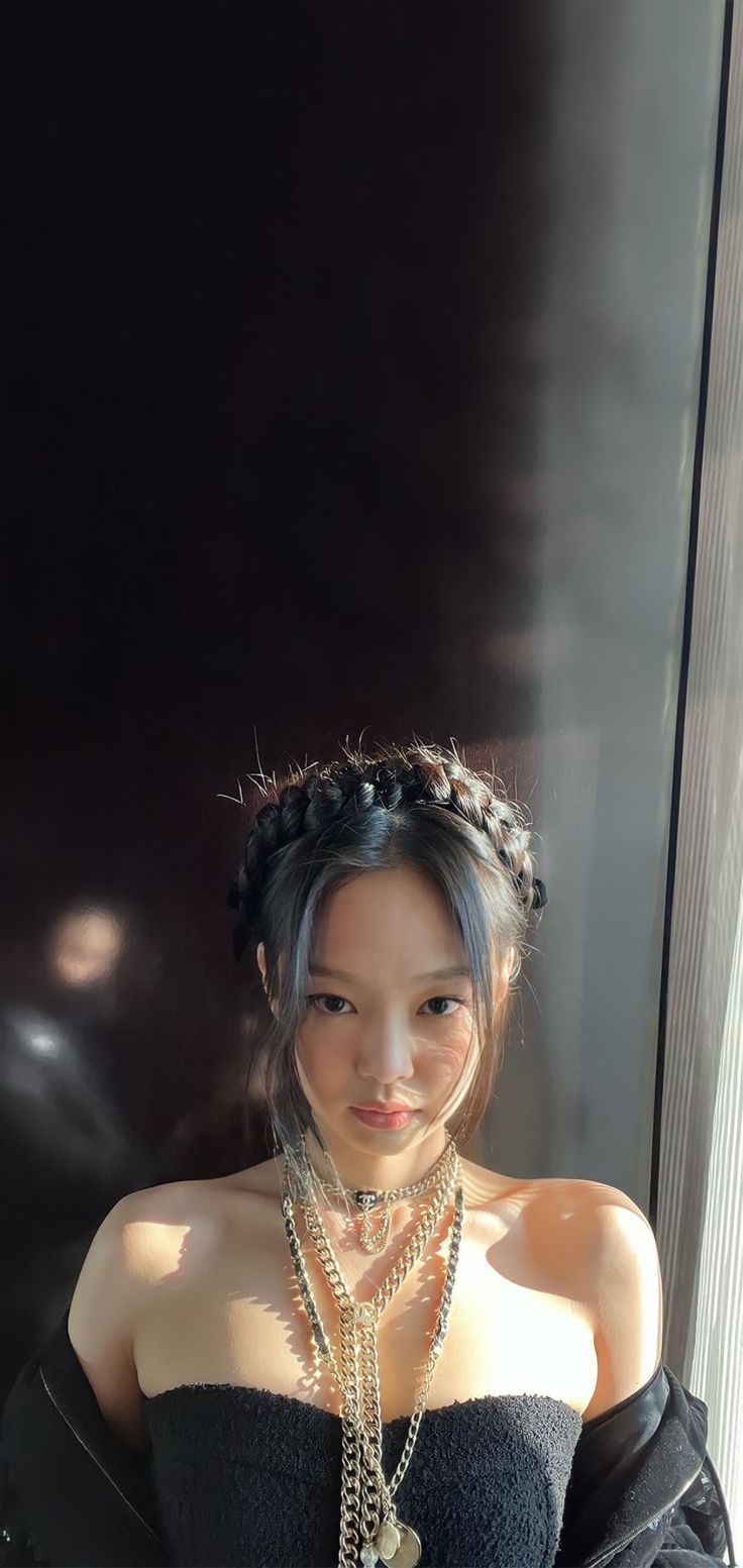 JENNIE WALLPAPER