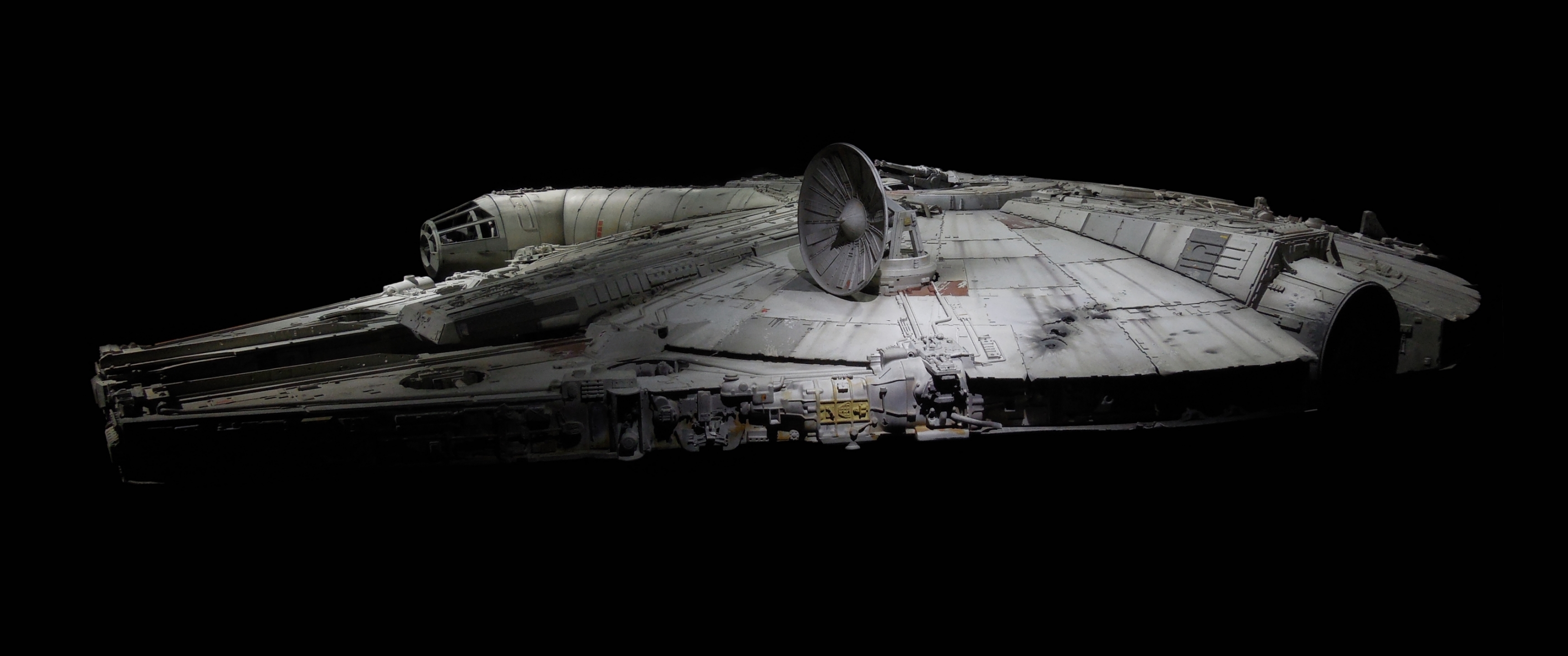 Star Wars: The Millennium Falcon [3440x1440]
