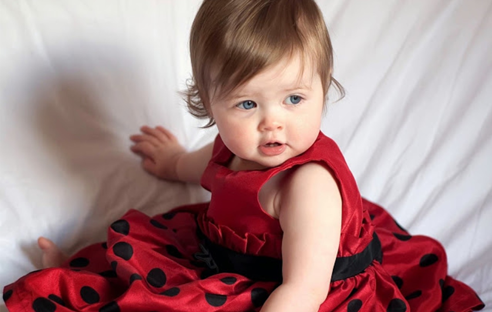 Baby Photo Wallpaper & HD Image. Cute Baby Image 2018