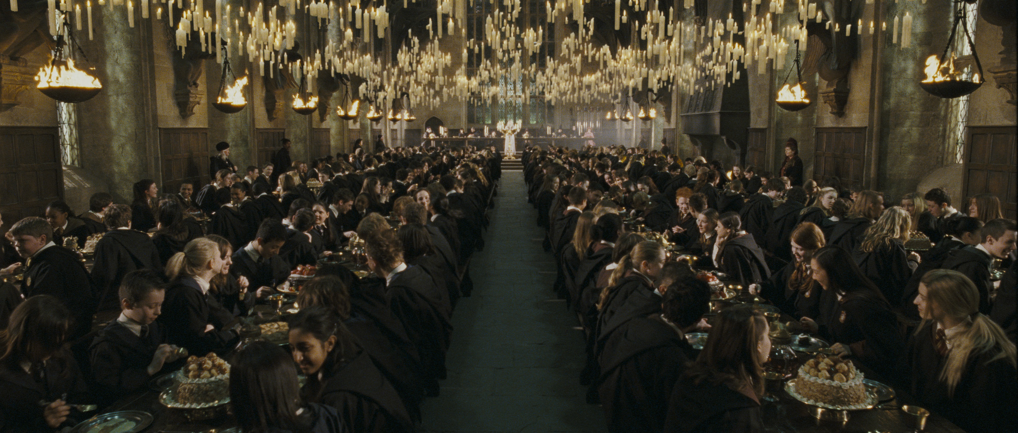 Hogwarts Great Hall Wallpaper