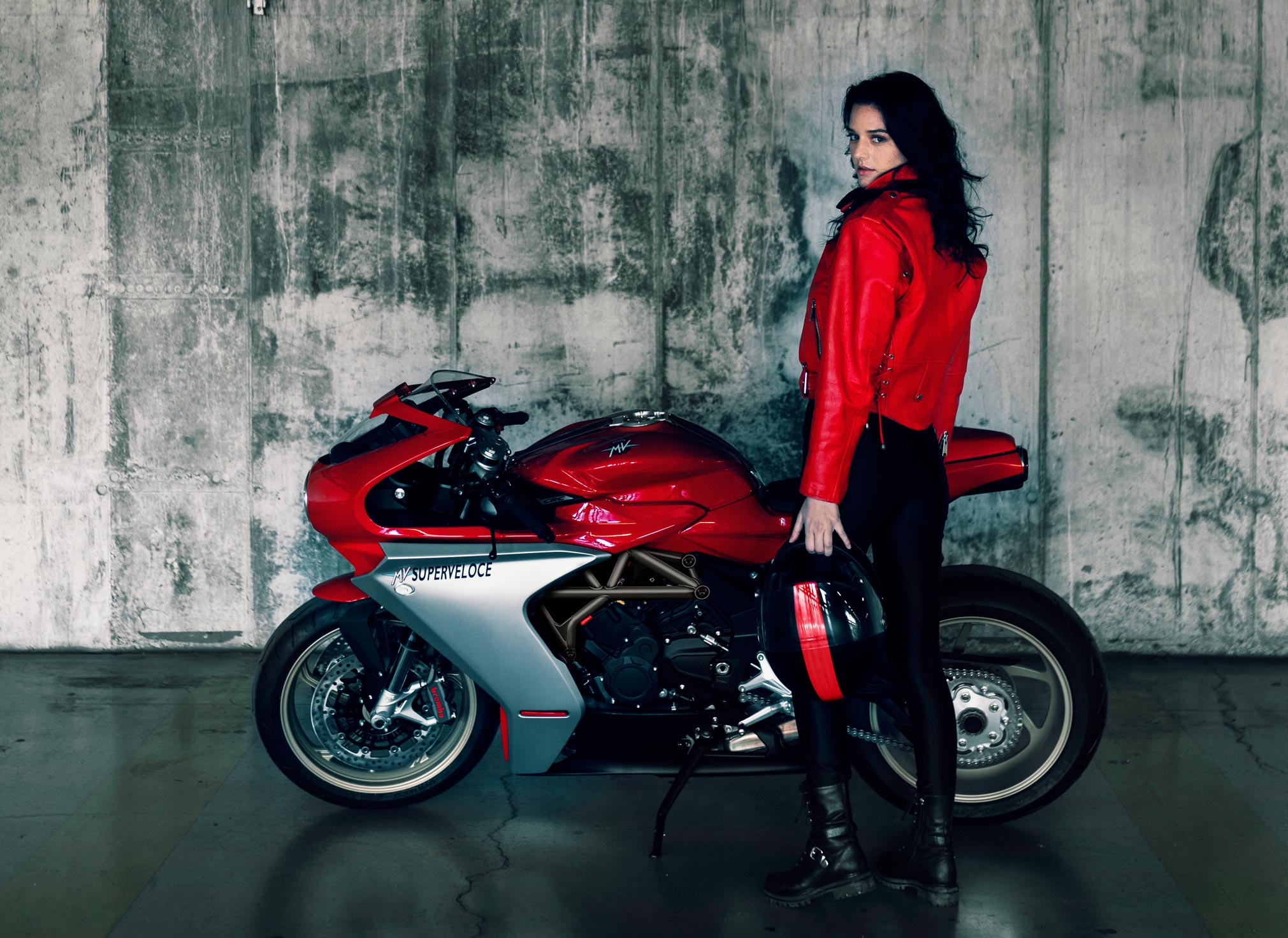 New Look for MV Agusta Superveloce 800 after Rider Sales Surge • Total Motorcycle