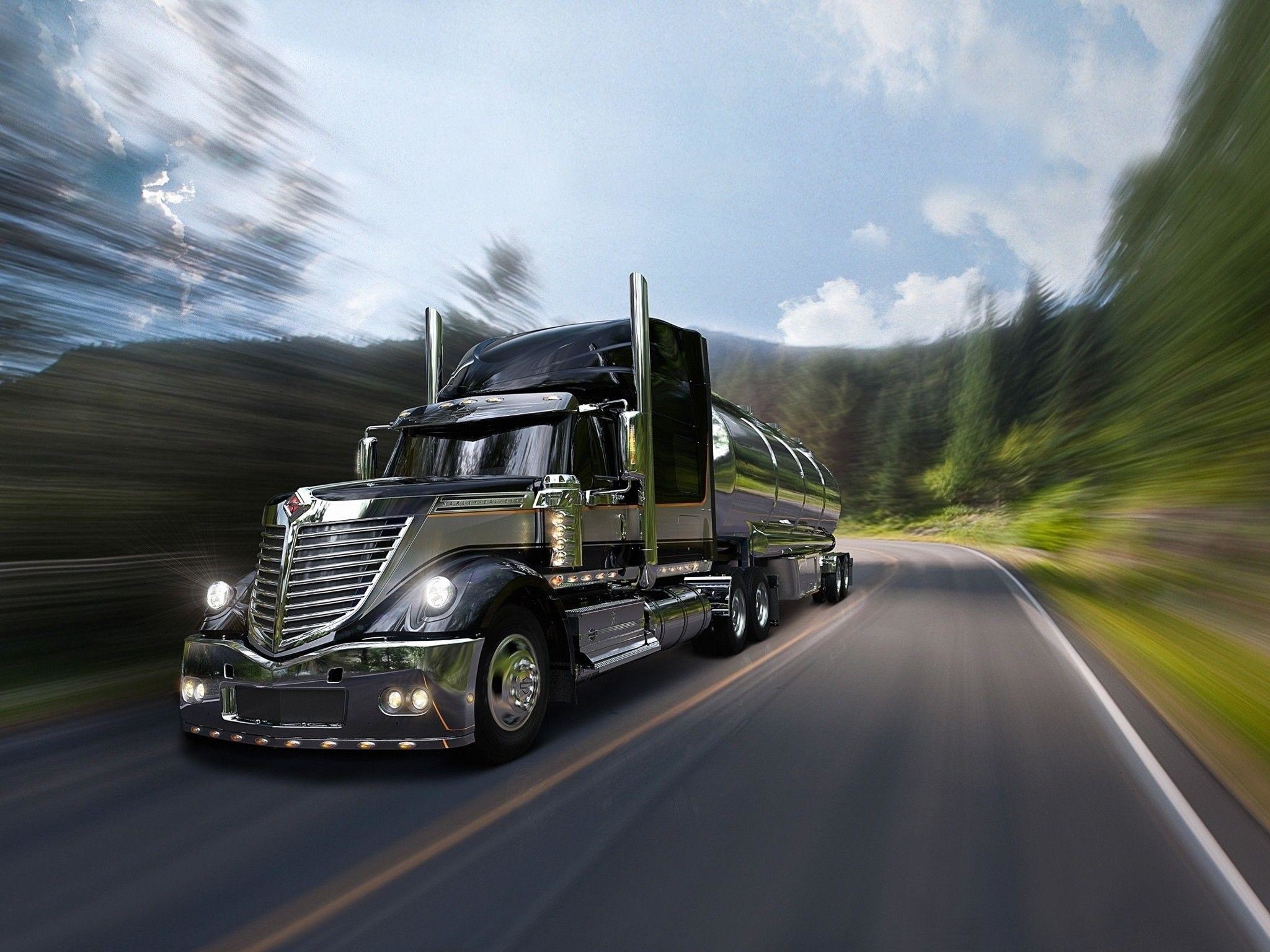 Semi Trucks Wallpaper