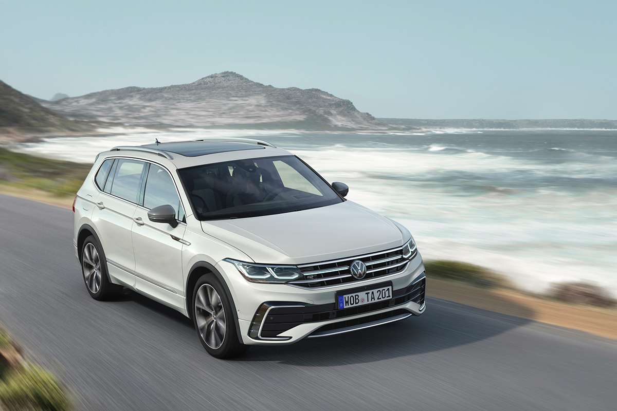 In Pics: 2022 Volkswagen Tiguan Allspace SUV Unveiled, See Image of Design, Features, Interiors and More