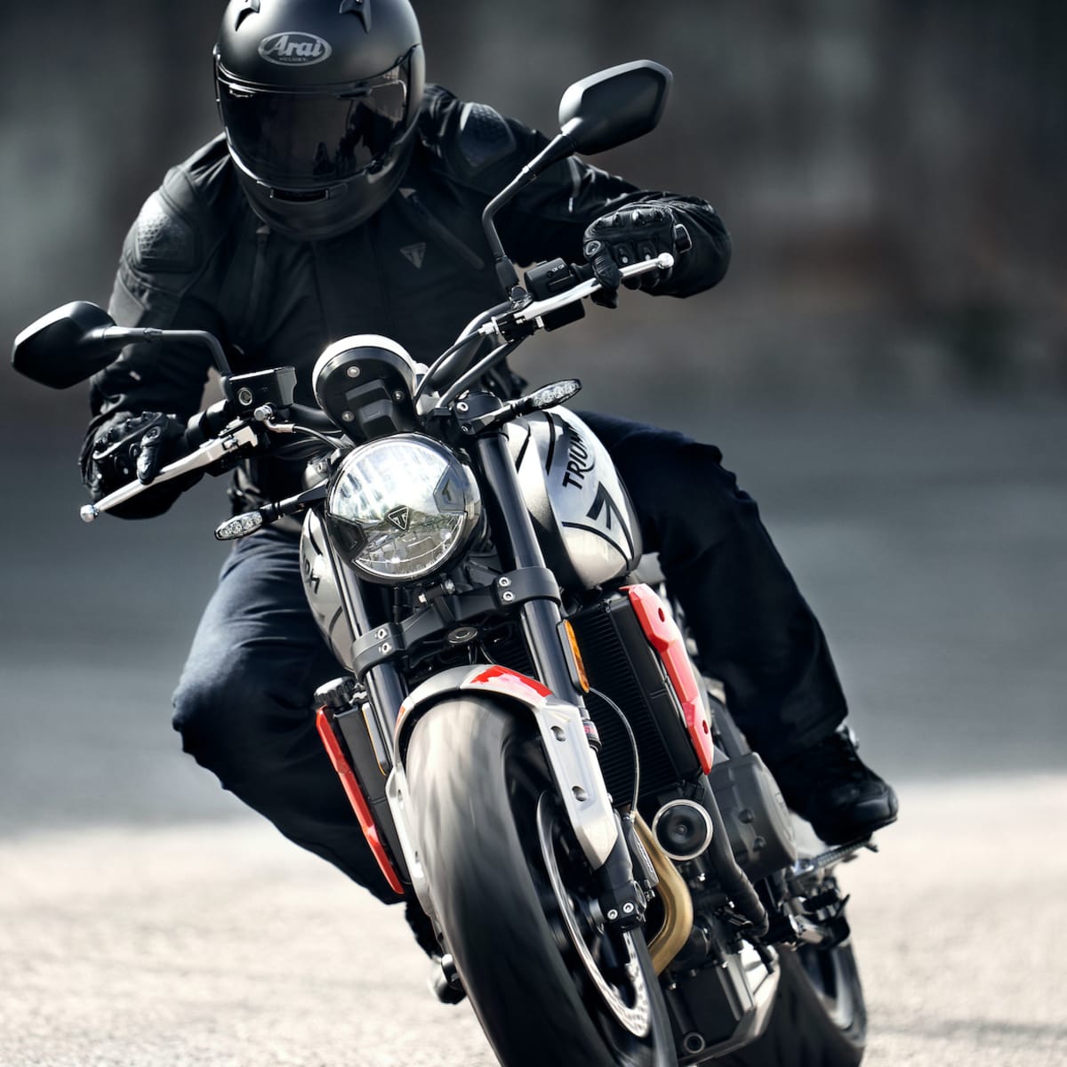 Triumph reveals the Trident 660