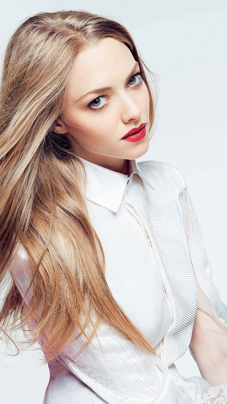 Amanda Seyfried pretty!