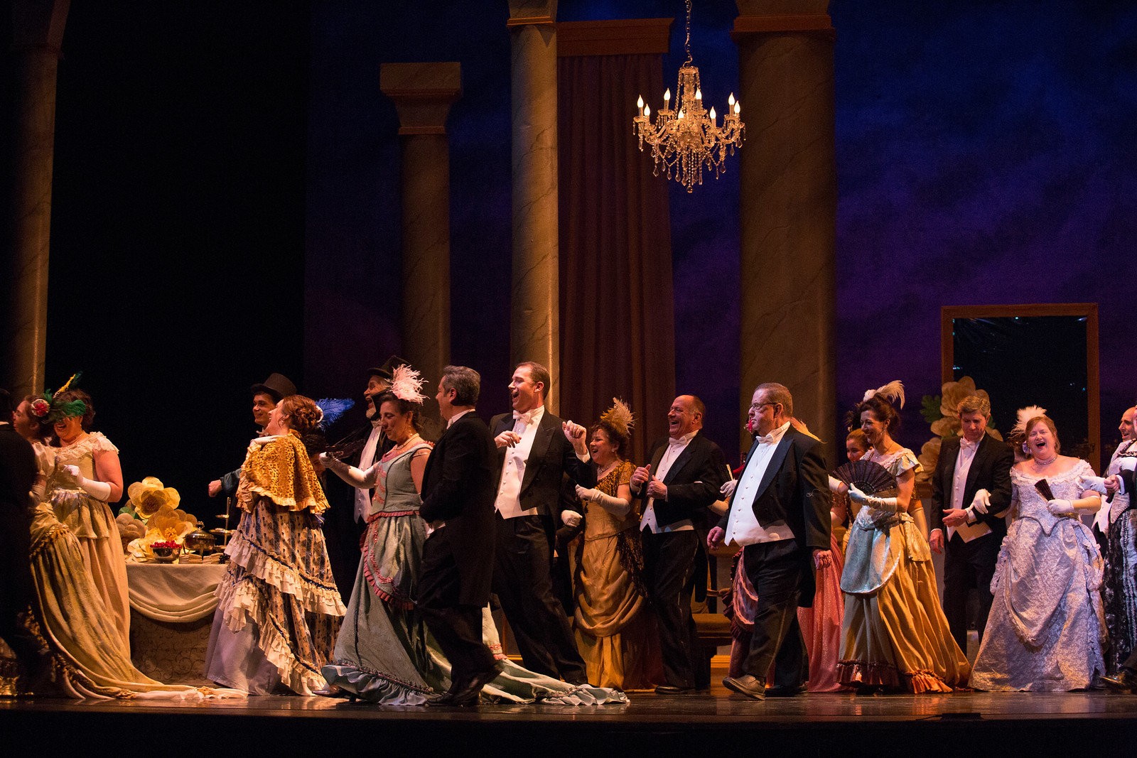 Syracuse Opera evokes Parisian grandeur with glorious 'La Traviata' (Review)