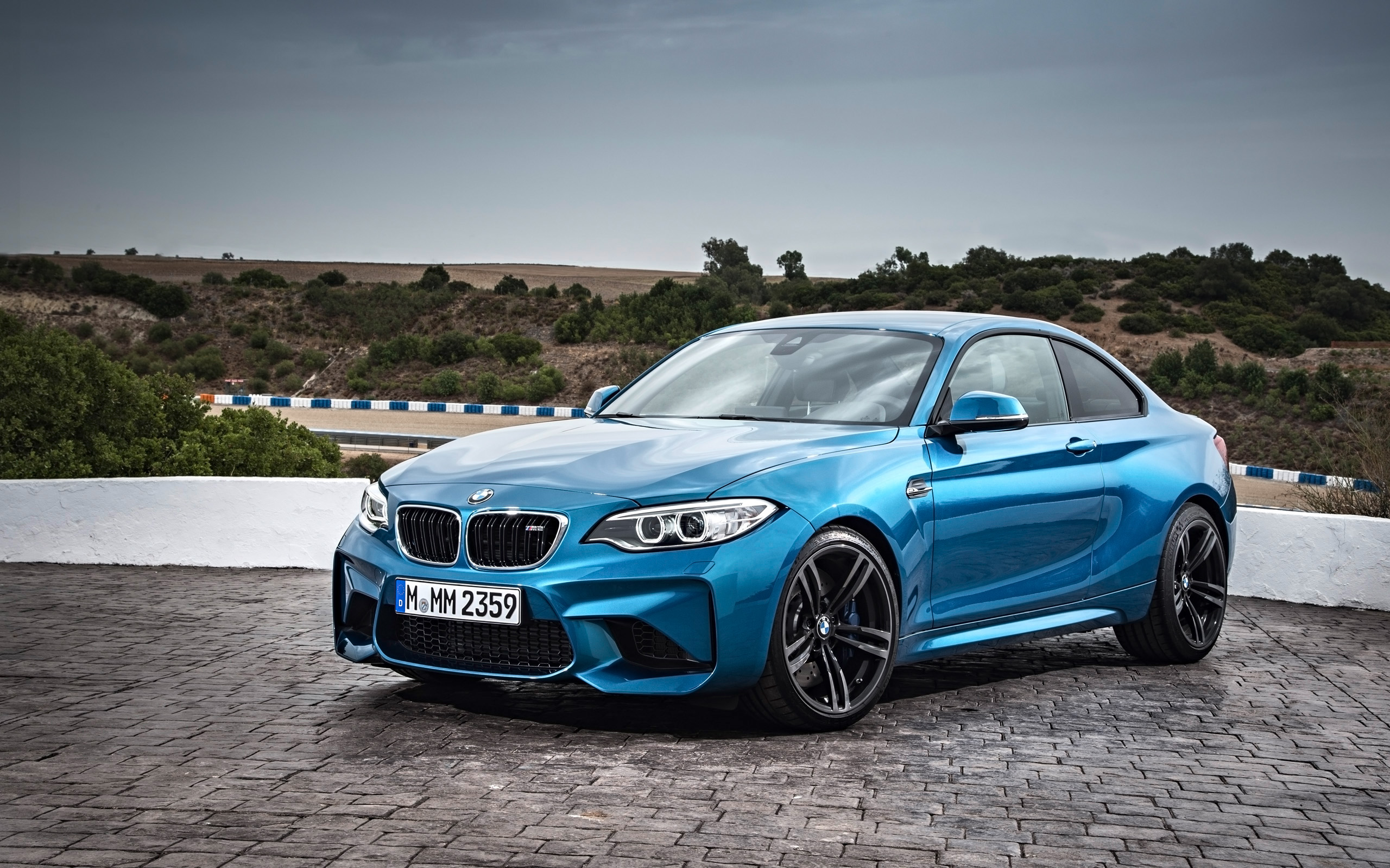BMW M2 Coupe Wallpaper Car