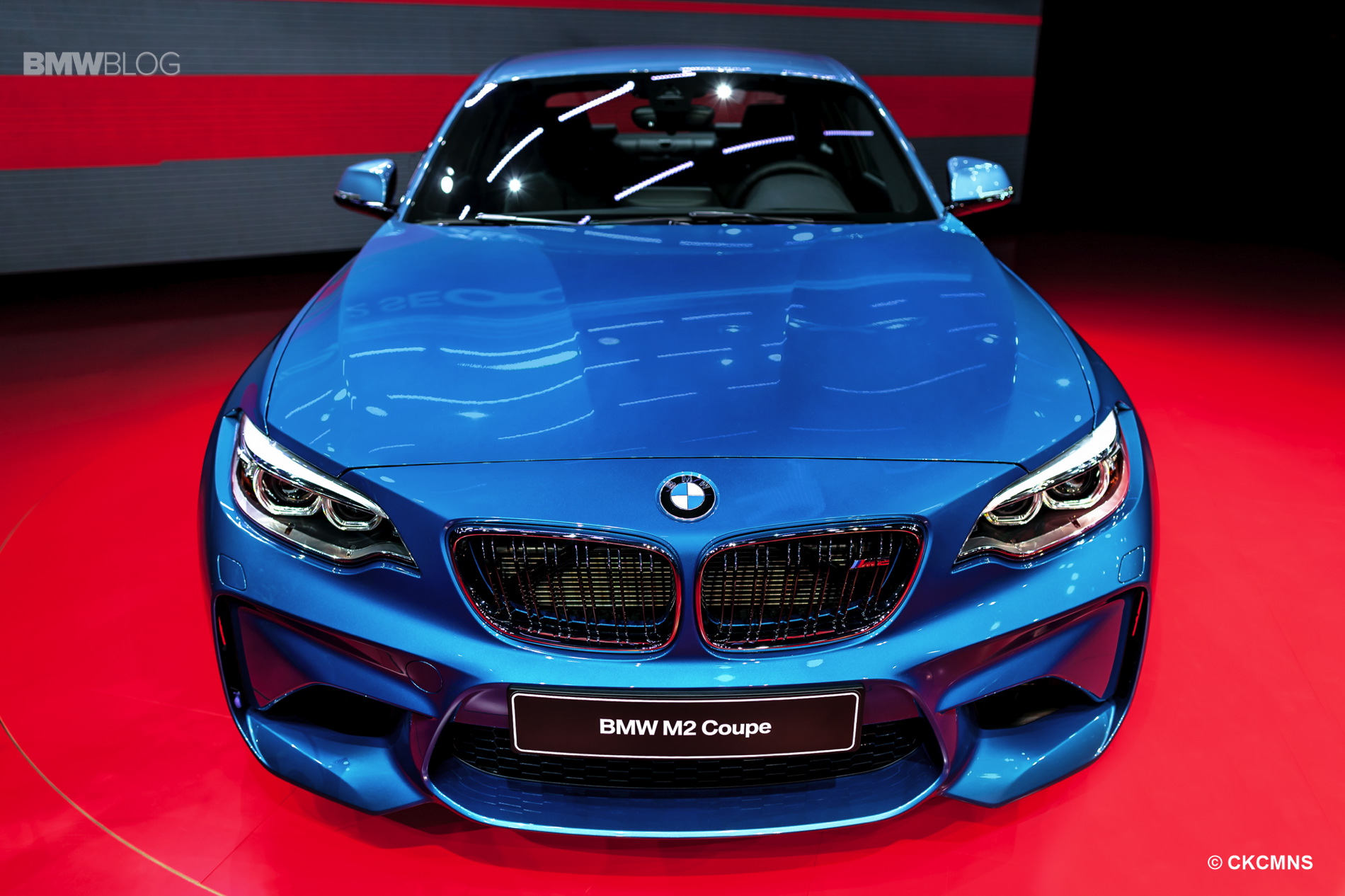 Download our BMW M2 wallpaper from the 2016 Detroit Auto Show