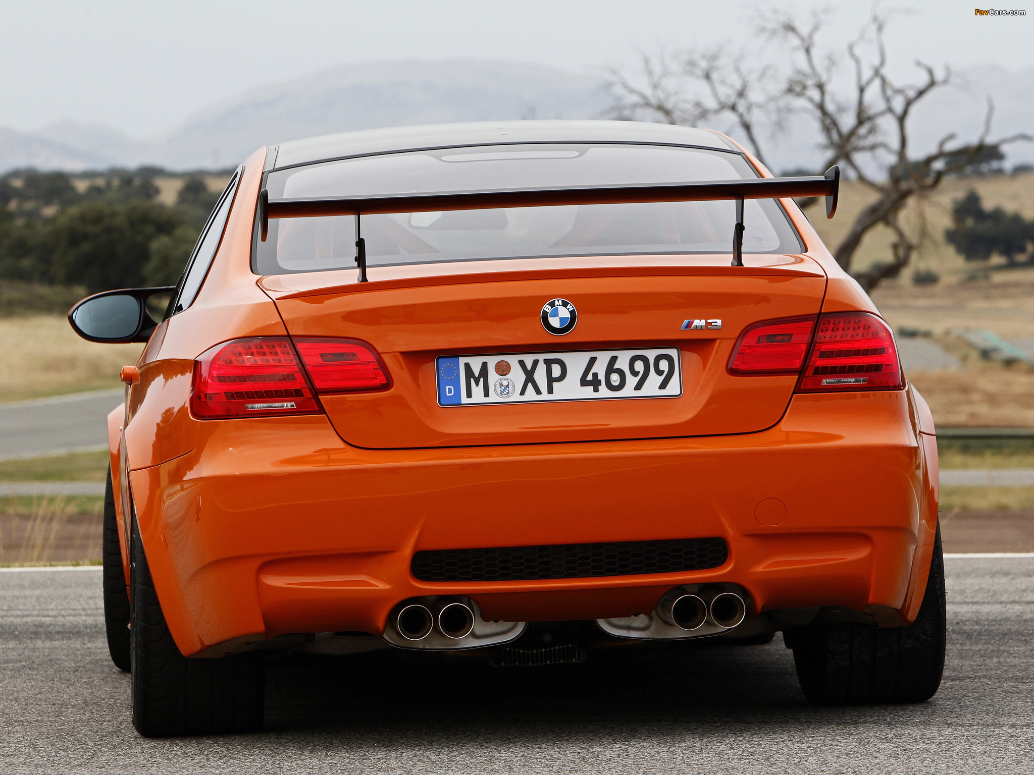 Picture of BMW M3 GTS (E92) 2010 (2048x1536)