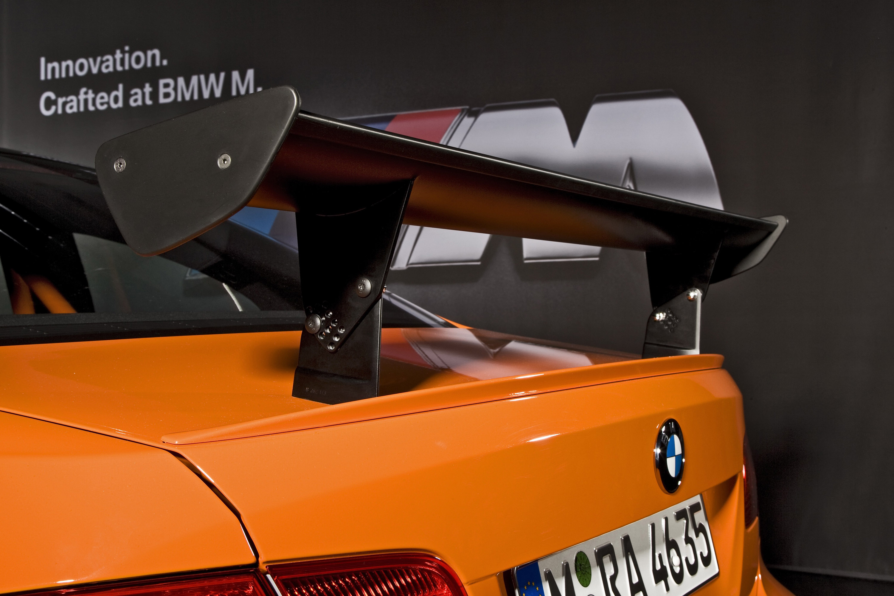 BMW M3 GTS (2010) resolution picture 5 of 5