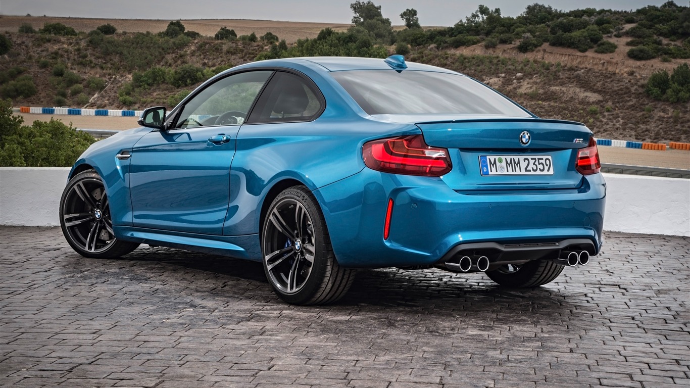 BMW m2 2016