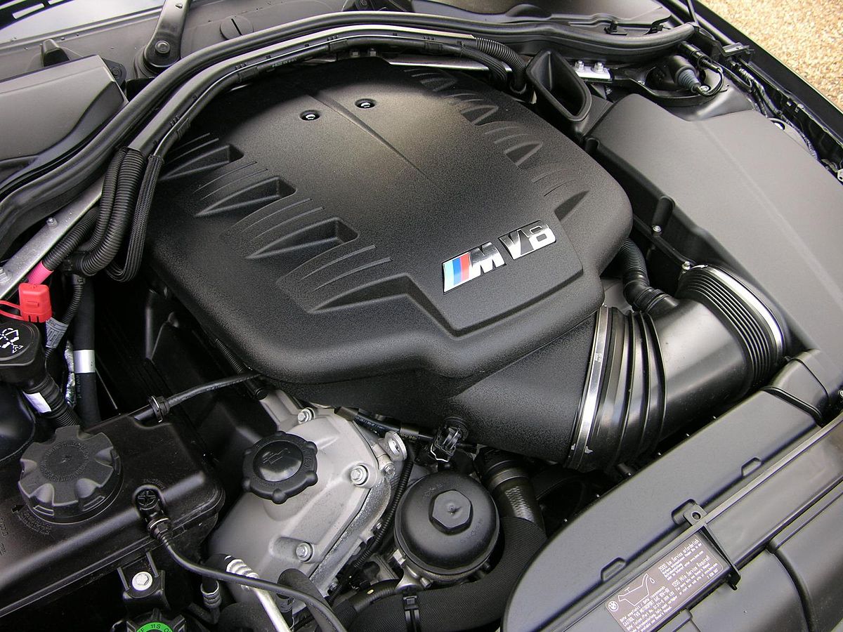 BMW S65