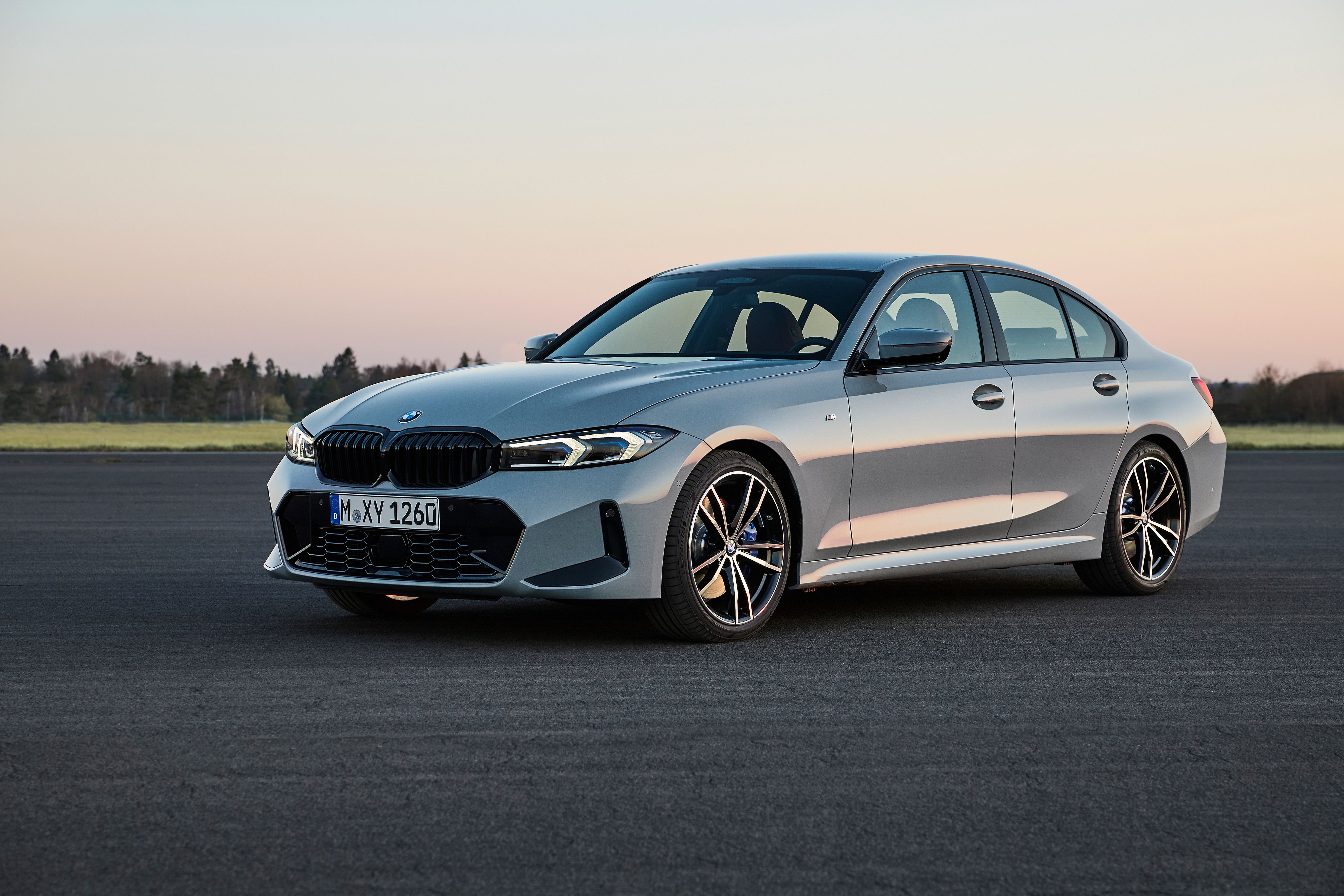 2023 BMW 3 Series Gains Crisper Styling, Curved Digital Display