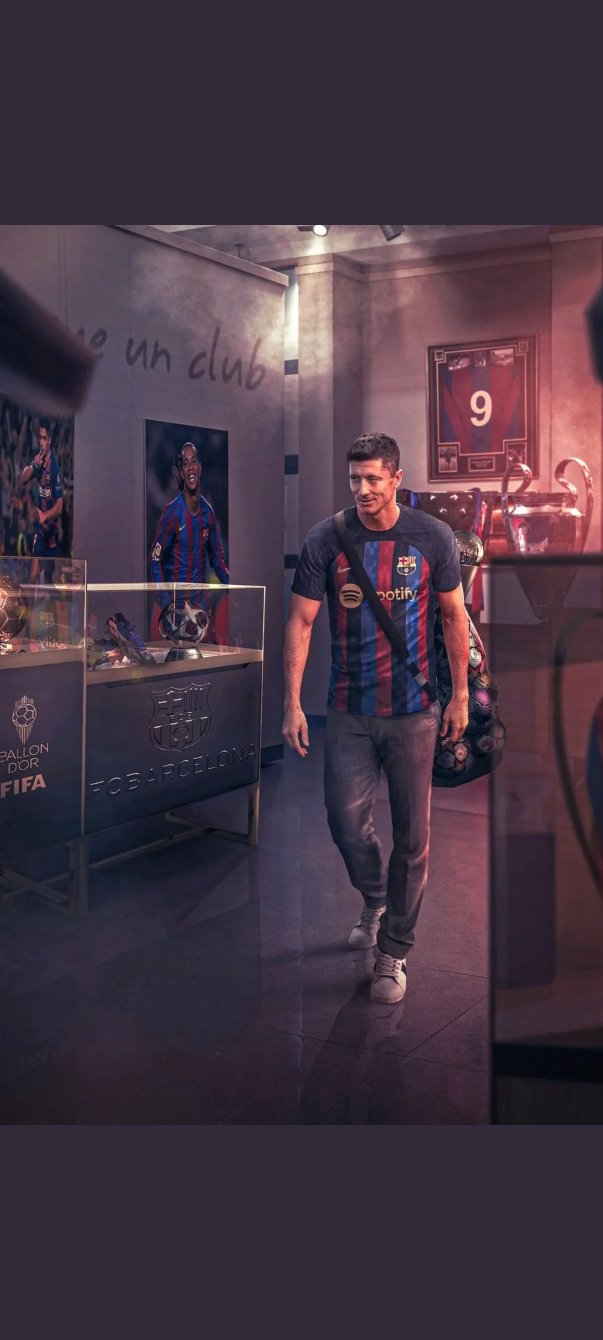 Robert Lewandowski In Barcelona 'Jersey' Photo And Fan Made Wallpaper Go Viral, But What Jersey Number Will Former Bayern Munich Star Will Wear At Camp Nou?. ⚽ LatestLY