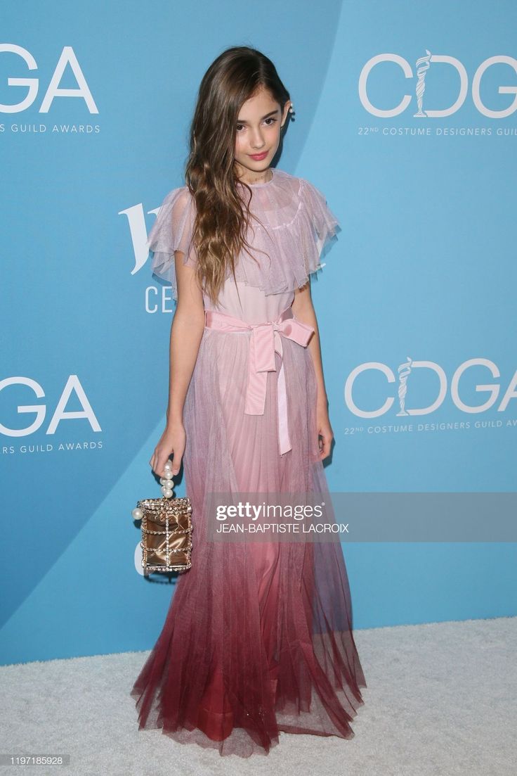 US actress Julia Butters attends the 22nd Costume Designers Guild. Tween party dresses, Us actress, Actresses