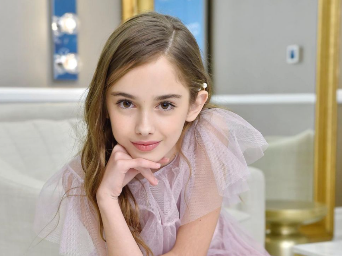 Who is Julia Butters? Meet the Child Actress from 'The Gray Man' Teal Mango