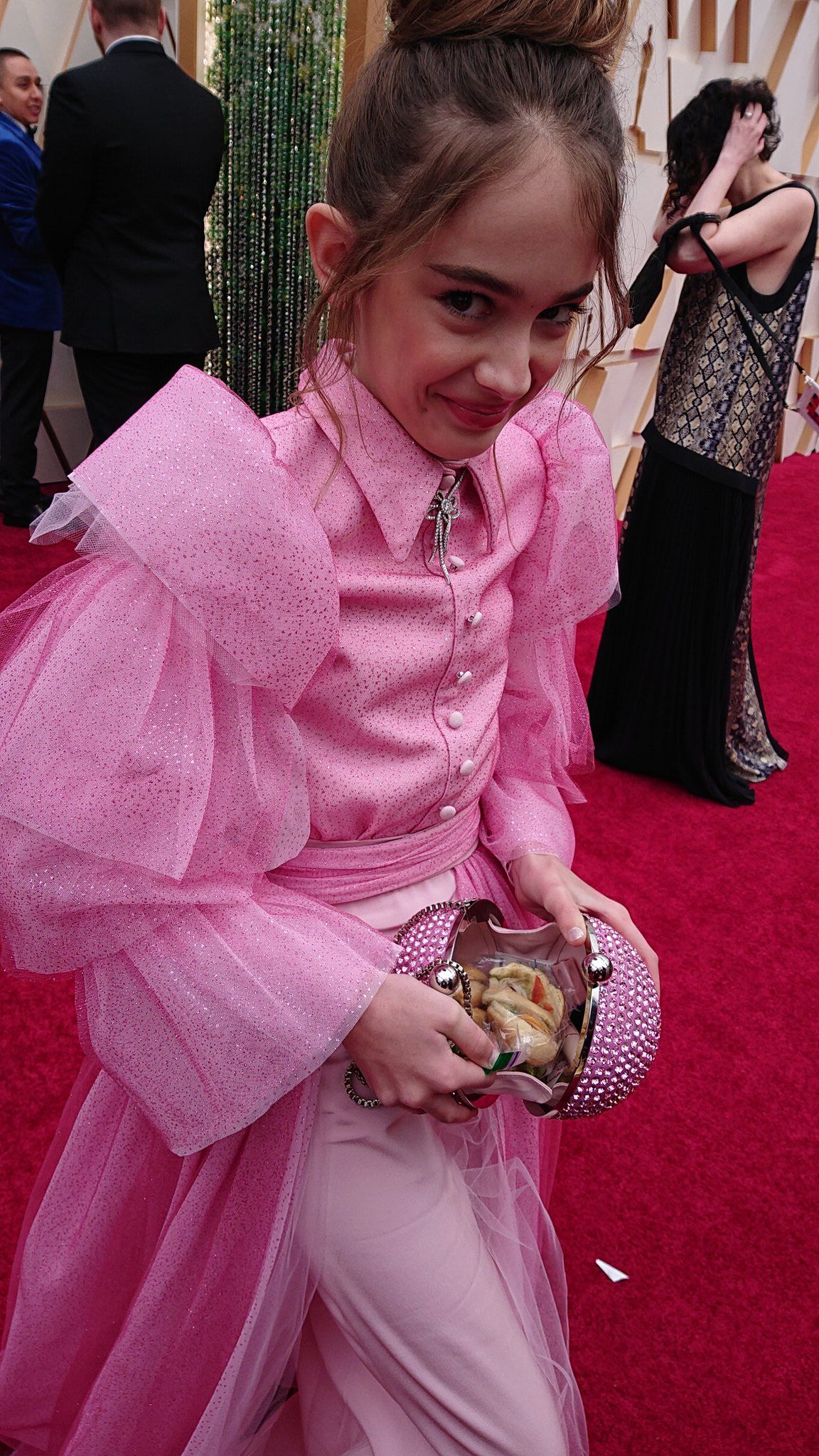 Julia Butters Carried The Ultimate Accessory On The Oscars Red Carpet