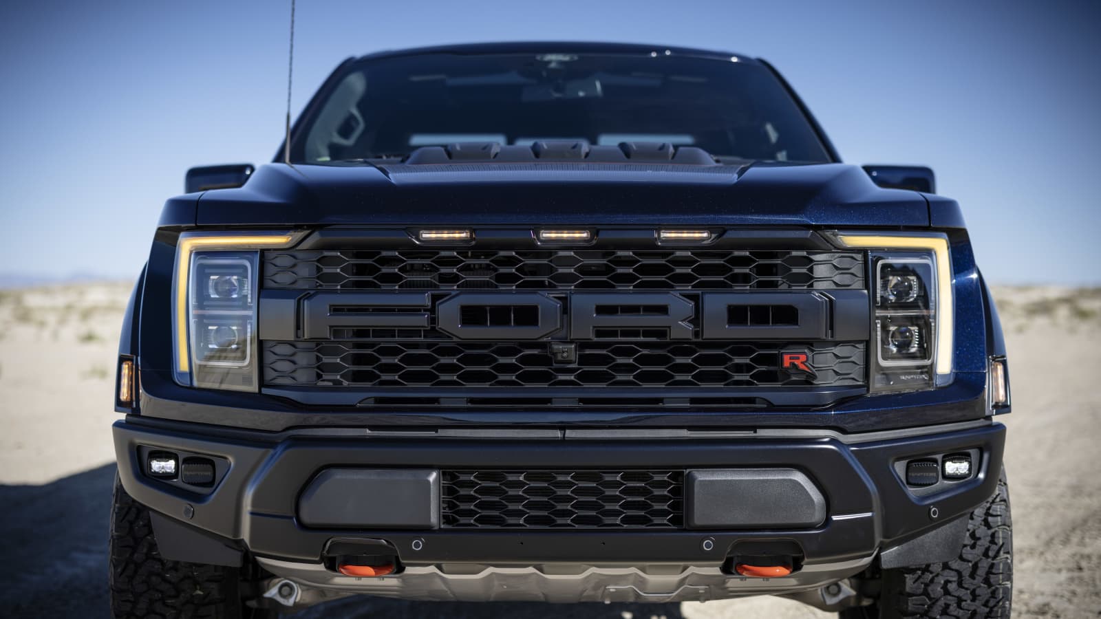 Ford Unveils New F 150 Raptor R Pickup With 700 Horsepower