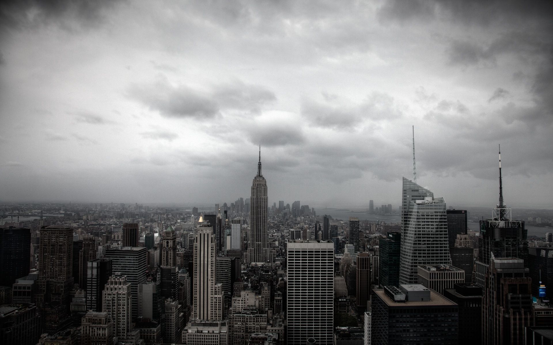 Cloudy City Wallpaper Free Cloudy City Background