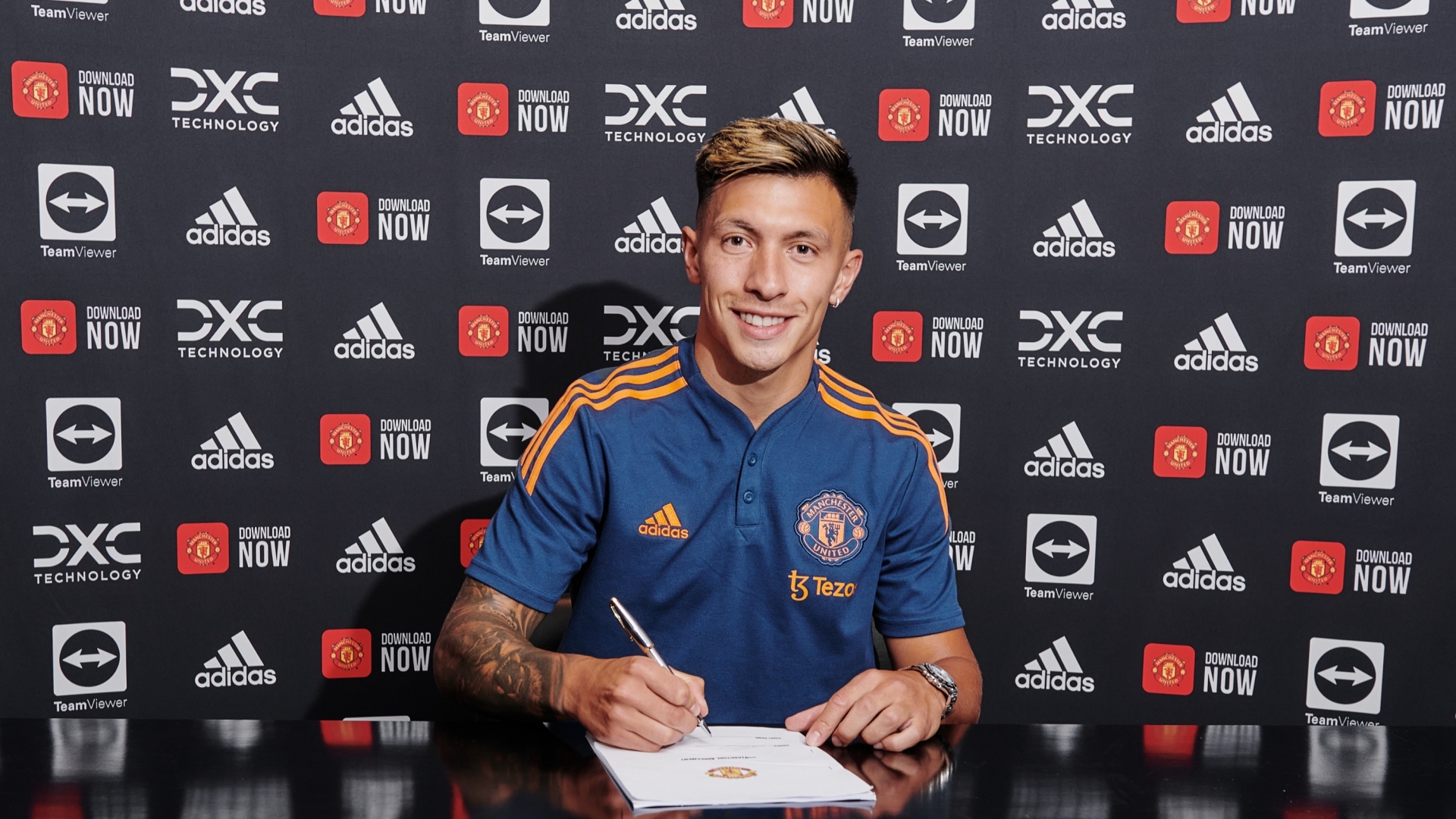 Manchester United finally complete £46million Lisandro Martinez transfer as Ajax defender is reunited with Erik ten Hag