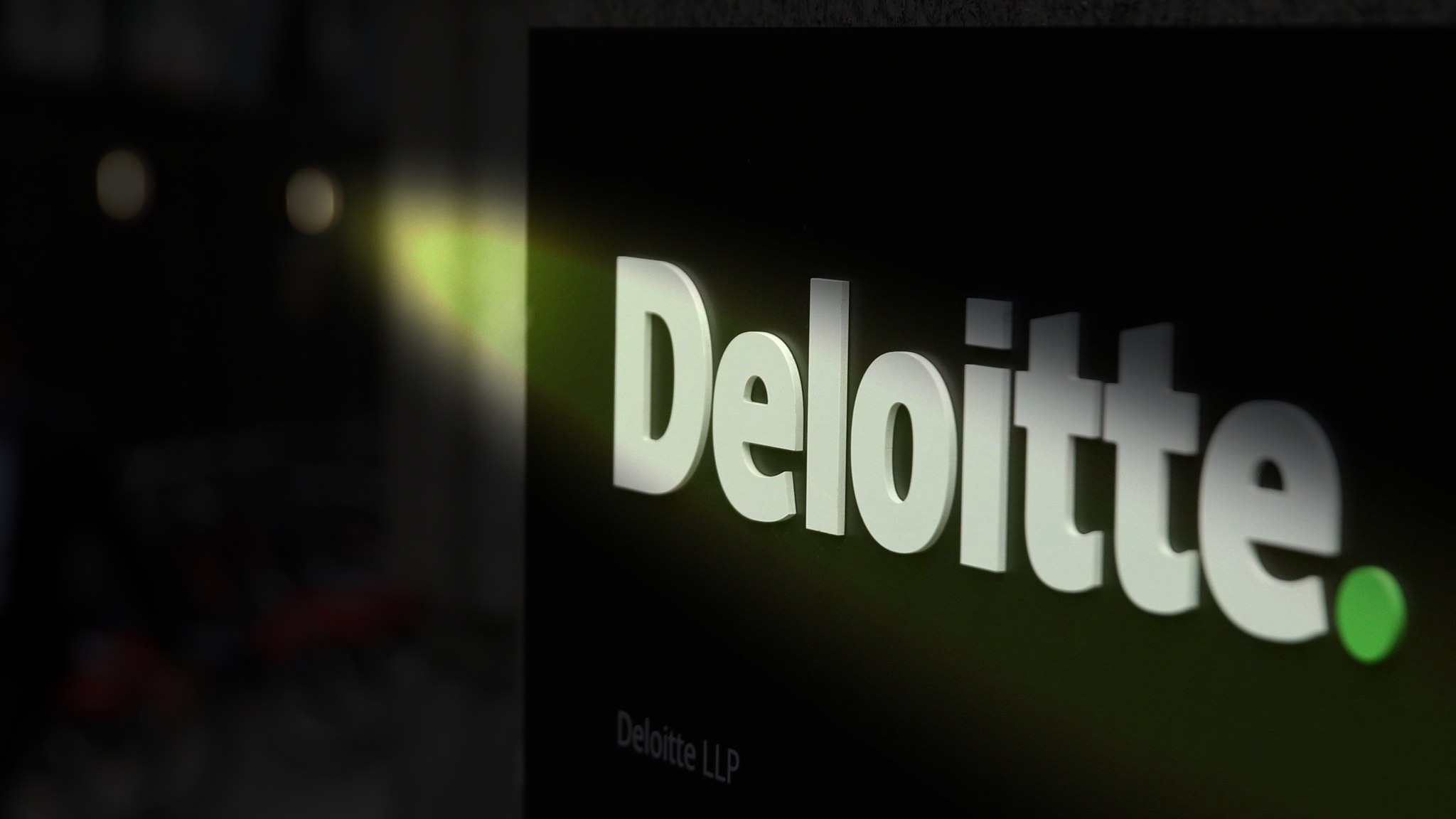 Update: In the wake of Eskom scandal, two Deloitte directors resign