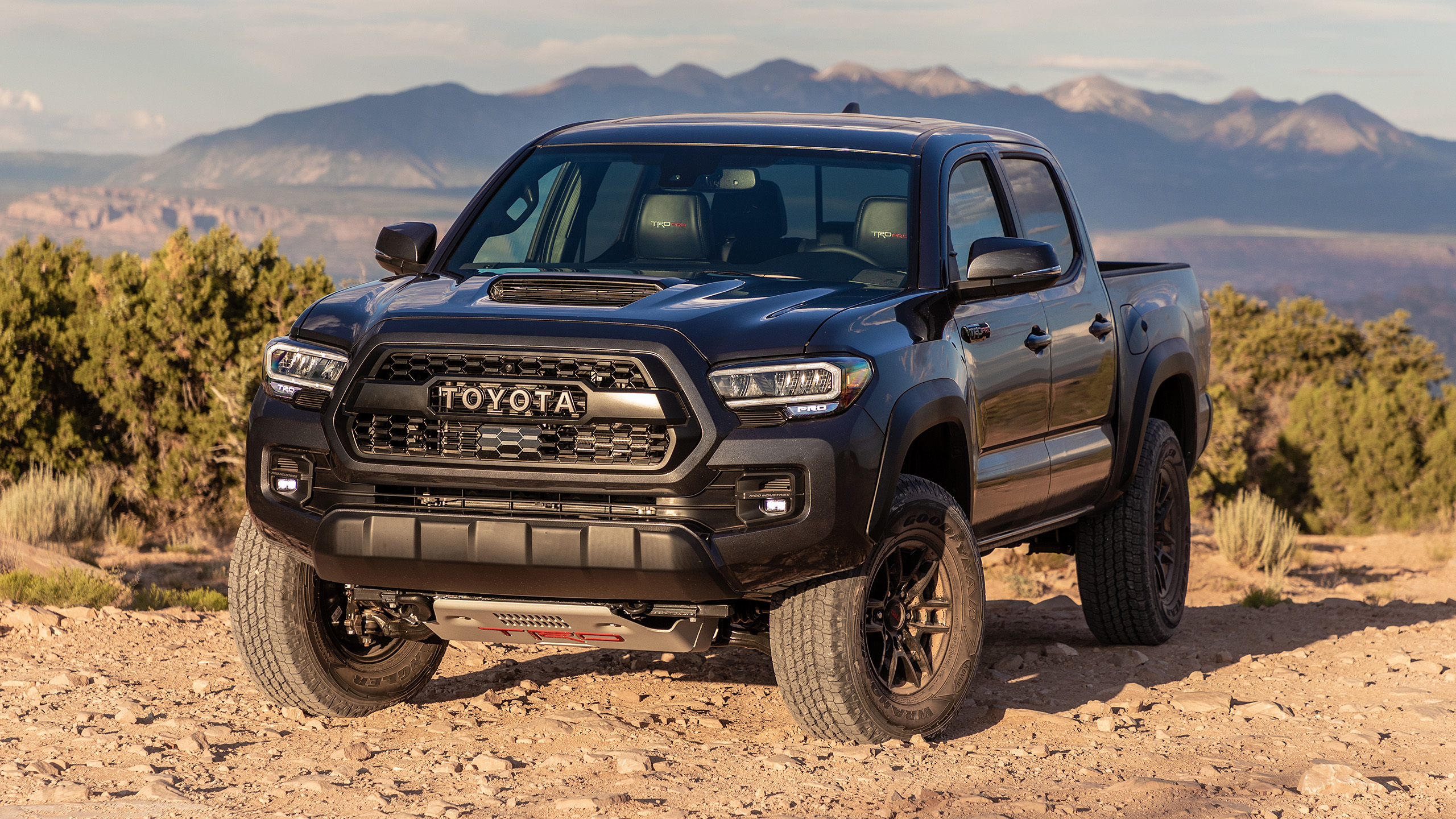 Toyota Tacoma HD Wallpaper and Background