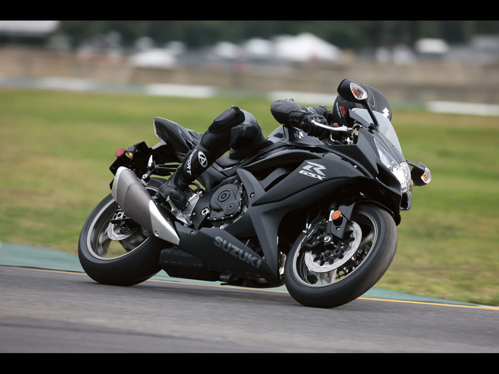 Suzuki GSX R750