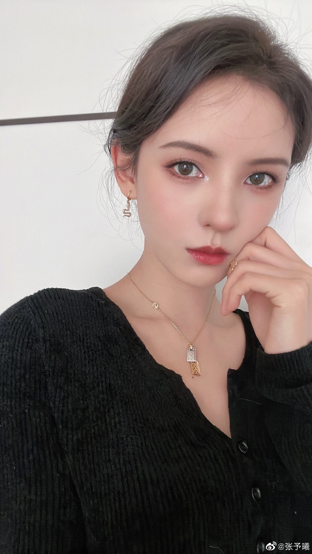 Zhang Yuxi (张予曦) Profile